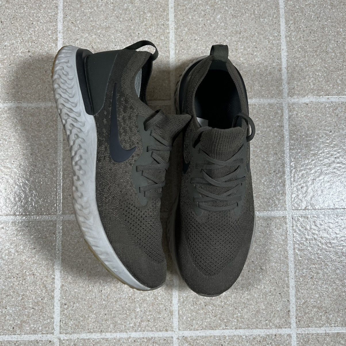 Nike Nike Epic React Flyknit Olive/Mineral Spruce, Size 10, Size US 10 / EU 43 - 1 Thumbnail