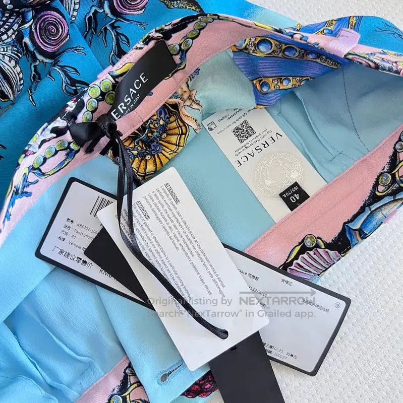 Versace Versace Multicolor Silk Women's Shorts . Size 23" - 5 Thumbnail