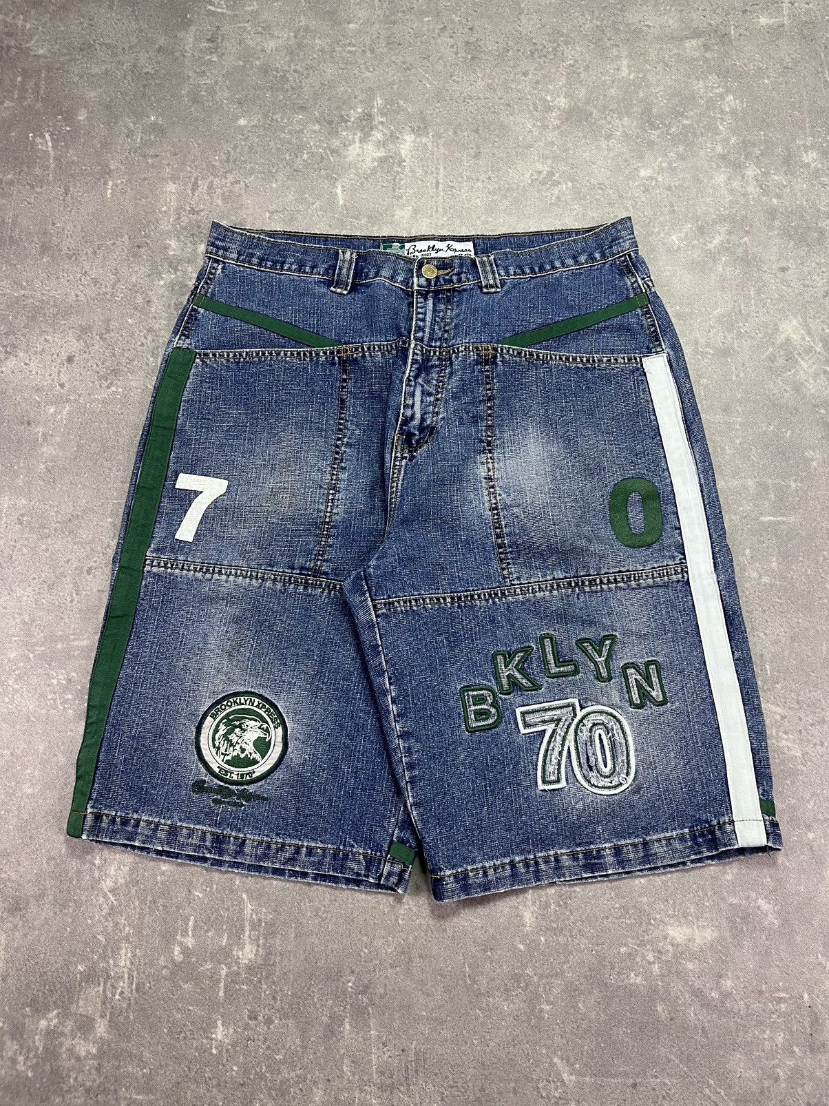Brooklyn Xpress Brooklyn Xpress Mega Baggy Y2K Patches Denim Jorts Shorts 36 Size US 36 / EU 52 - 1 Thumbnail