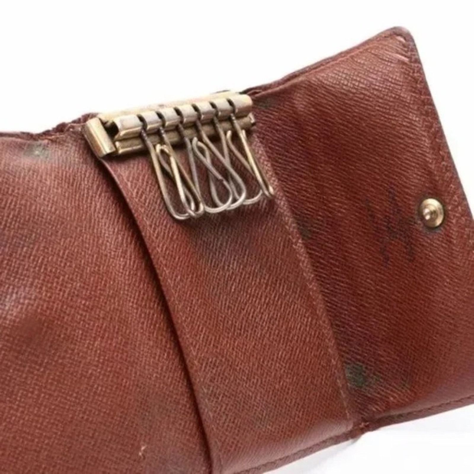 Louis Vuitton LOUIS VUITTON Vintage Monogram Coated Canvas 6 Key Holder Size ONE SIZE - 6 Thumbnail