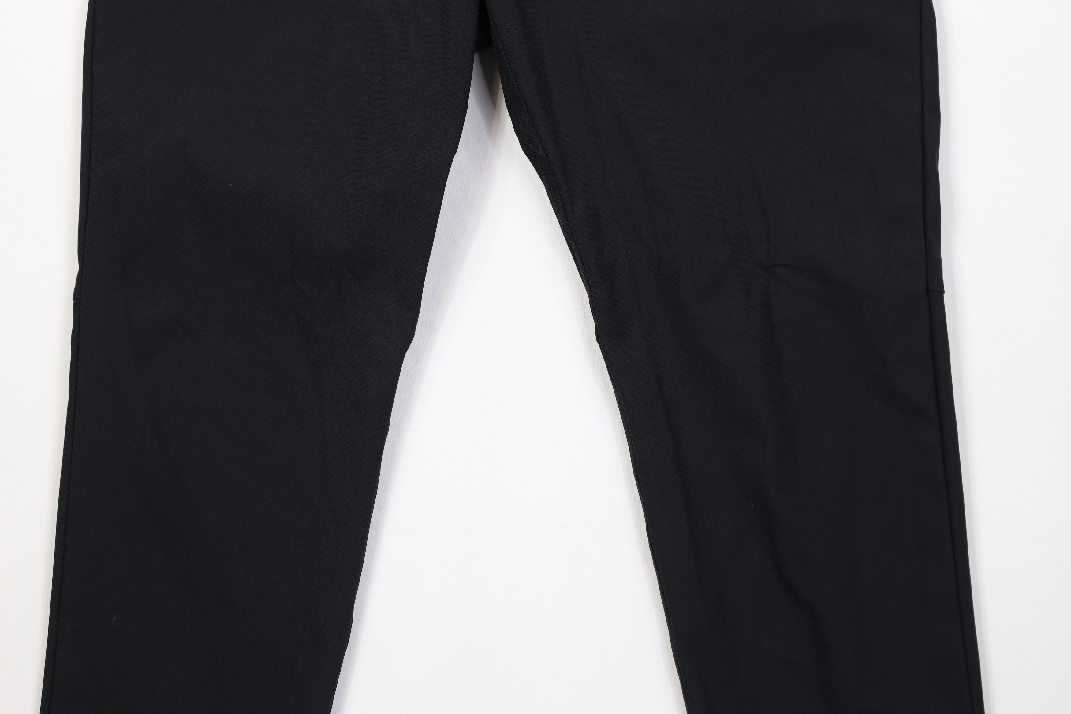 Lululemon Lululemon Straight Leg ABC Chino Pants Trousers Black Size US 34 / EU 50 - 3 Thumbnail