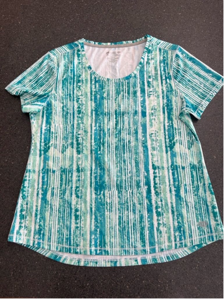 Free Country Reel Legends women’s Blue V-Neck Athletic Shirt size PL Size L / US 10 / IT 46 - 2 Thumbnail
