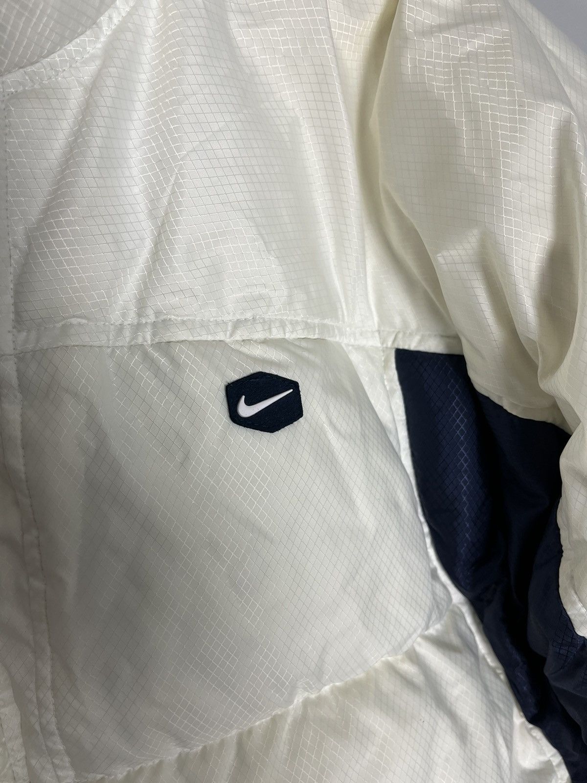 Nike × Vintage Vintage Nike puffer jacket Size US M / EU 48-50 / 2 - 2 Thumbnail