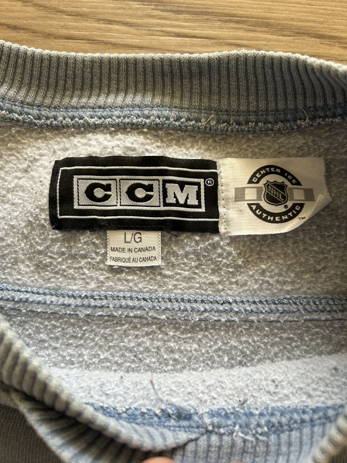 Ccm Vintage CCM Columbus Blue Jackets NHL Centre Ice Crewneck Size US L / EU 52-54 / 3 - 3 Thumbnail