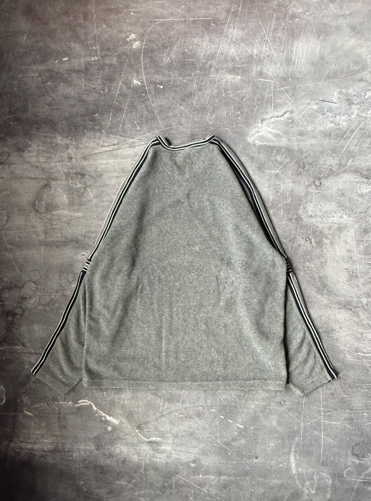 Vintage Vintage Y2K Barrage V-neck Fleece Sweatshirt (L) Size US L / EU 52-54 / 3 - 3 Thumbnail
