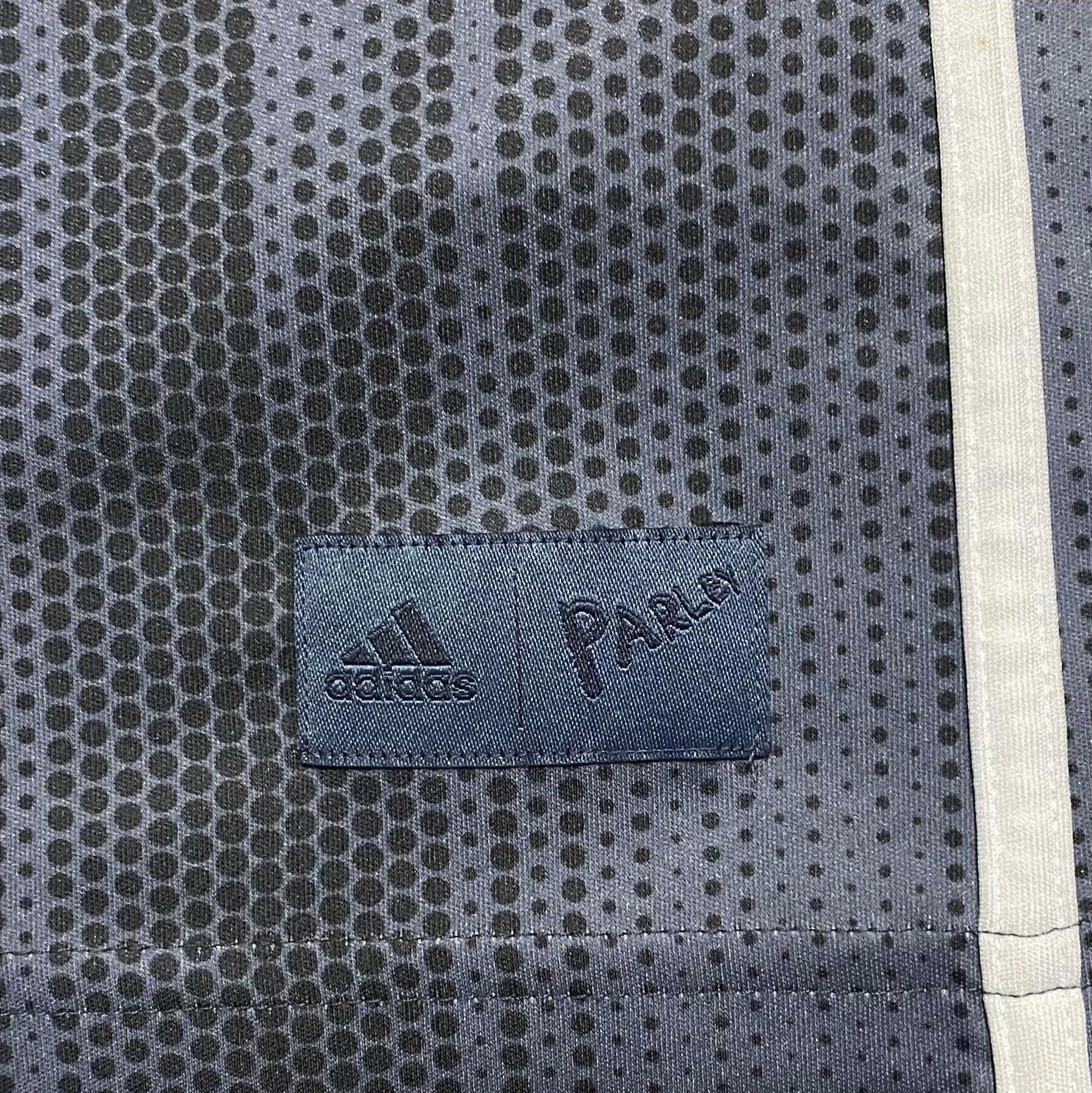 Adidas Bayern Munchen 2018-2019 Third Jersey Robert Lewandowski Size US M / EU 48-50 / 2 - 10 Thumbnail