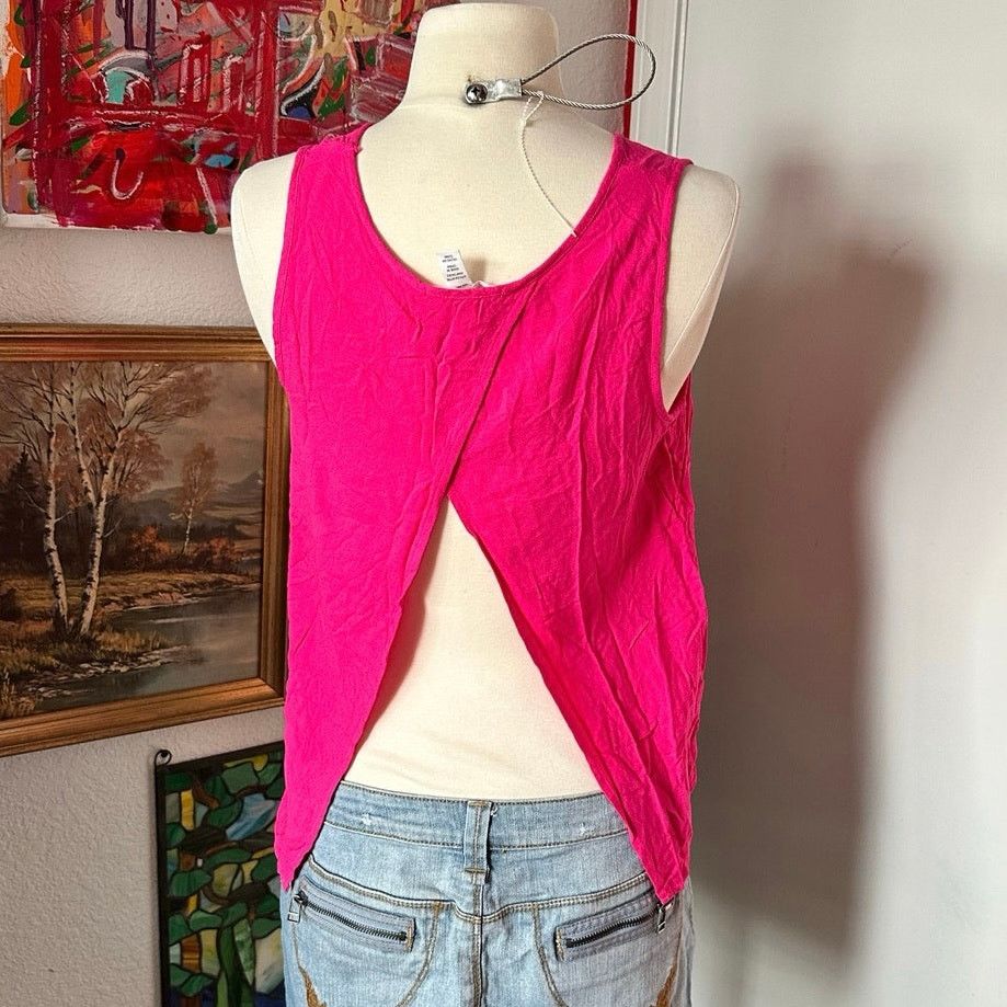 Other ambiance apparel hot pink slit back tank top Size S / US 4 / IT 40 - 2 Thumbnail