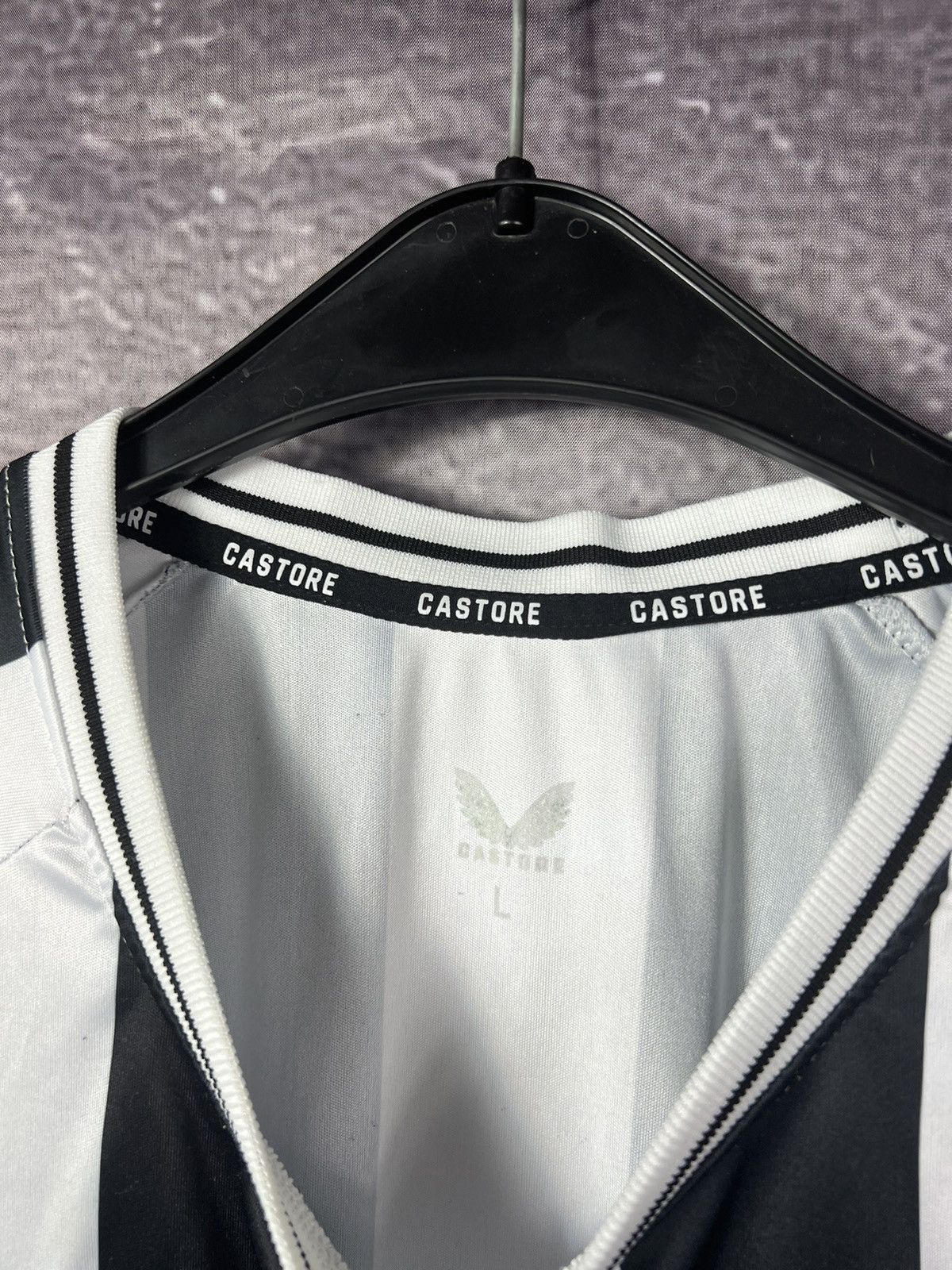 Castore New Castle 130 years Castore Soccer Jersey Shirt Size US L / EU 52-54 / 3 - 9 Thumbnail