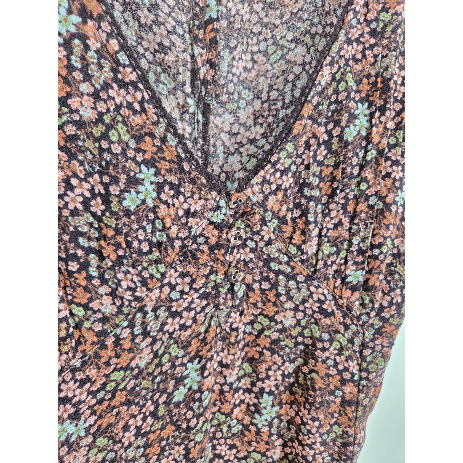 Billabong NWT Billabong Bright Skies Mini Dress Floral in Size M Size M / US 6-8 / IT 42-44 - 9 Thumbnail