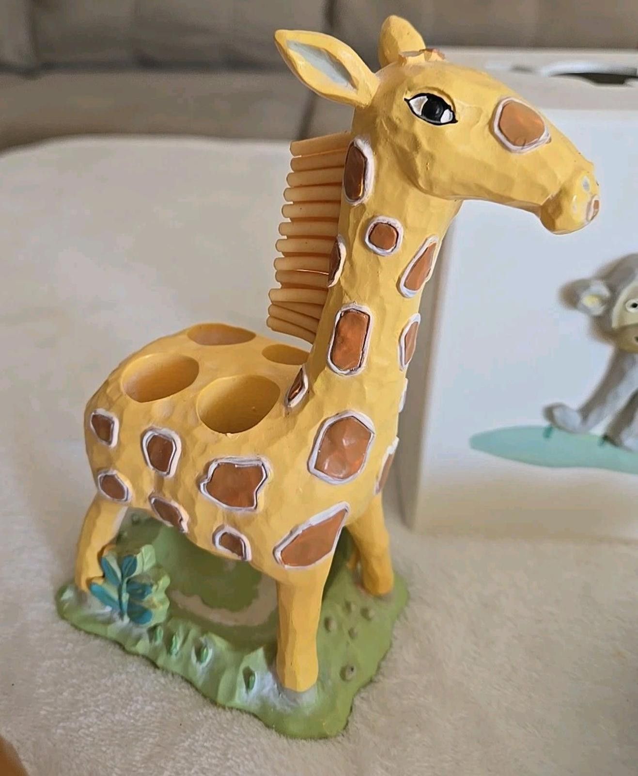 Jeff Hamilton Vtg Jenny Jeff Safari Zoo Bathroom Set, Tissue Box Soap Dish Size ONE SIZE - 8 Thumbnail
