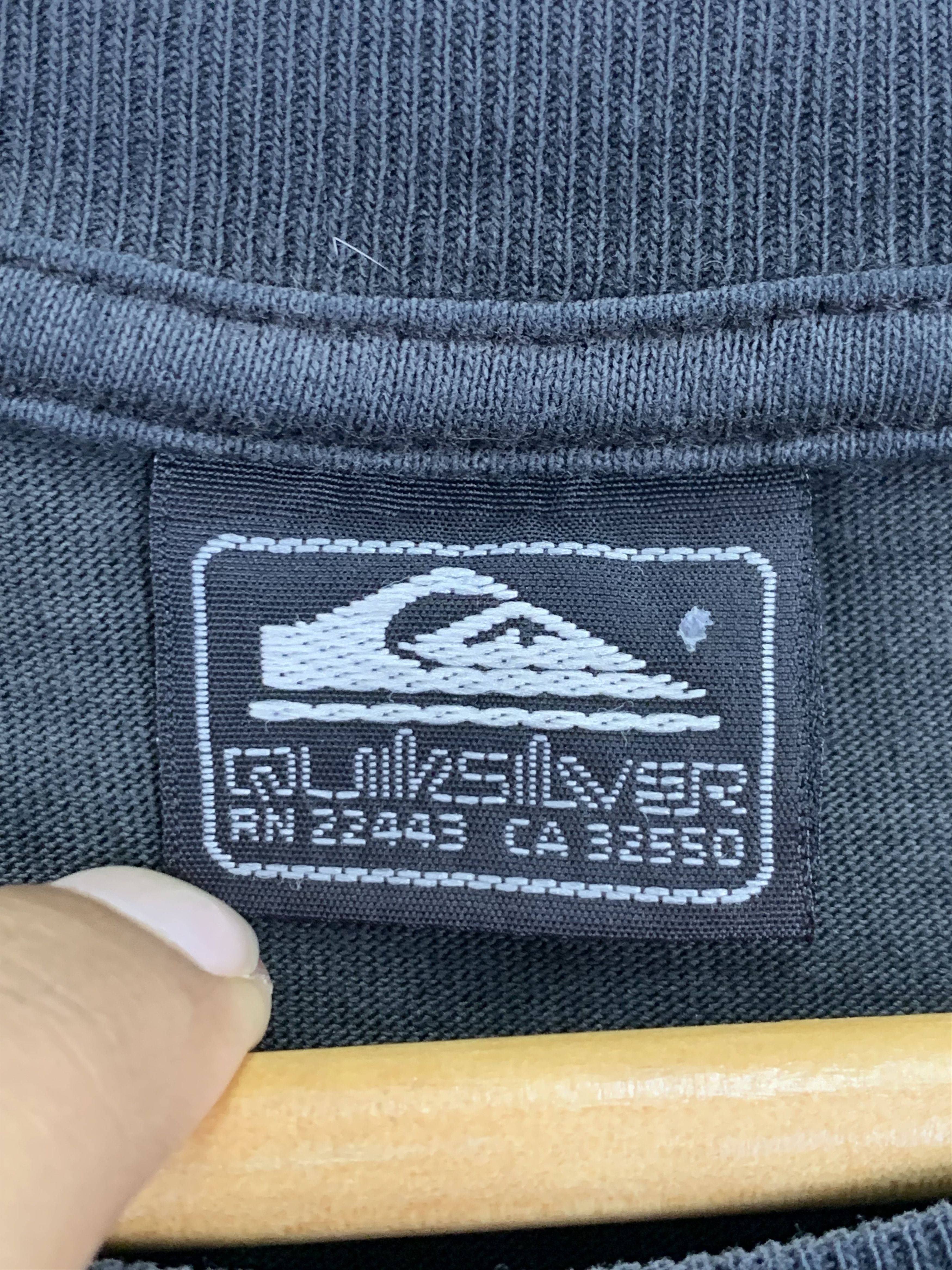 Quiksilver × Vintage Vintage 90s Quiksilver Black Tee TA0142 Size US M / EU 48-50 / 2 - 7 Thumbnail