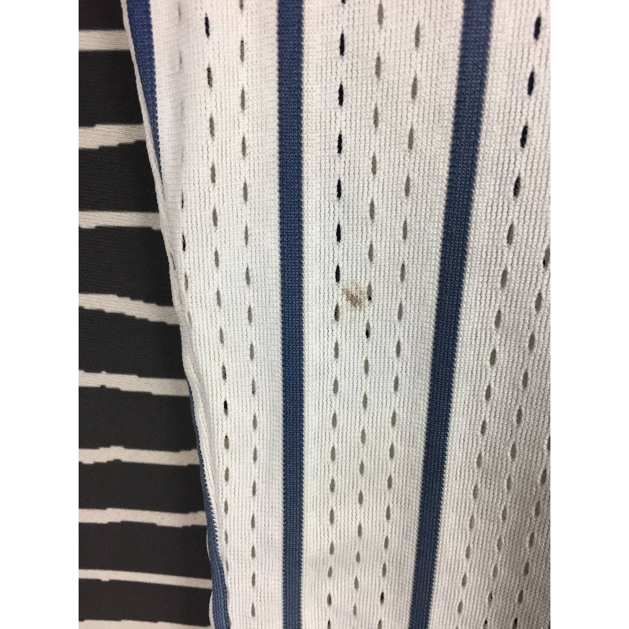 Mizuno Vtg Mizuno Minokamo Pinstripe Mesh Baseball Jersey Size US L / EU 52-54 / 3 - 5 Thumbnail