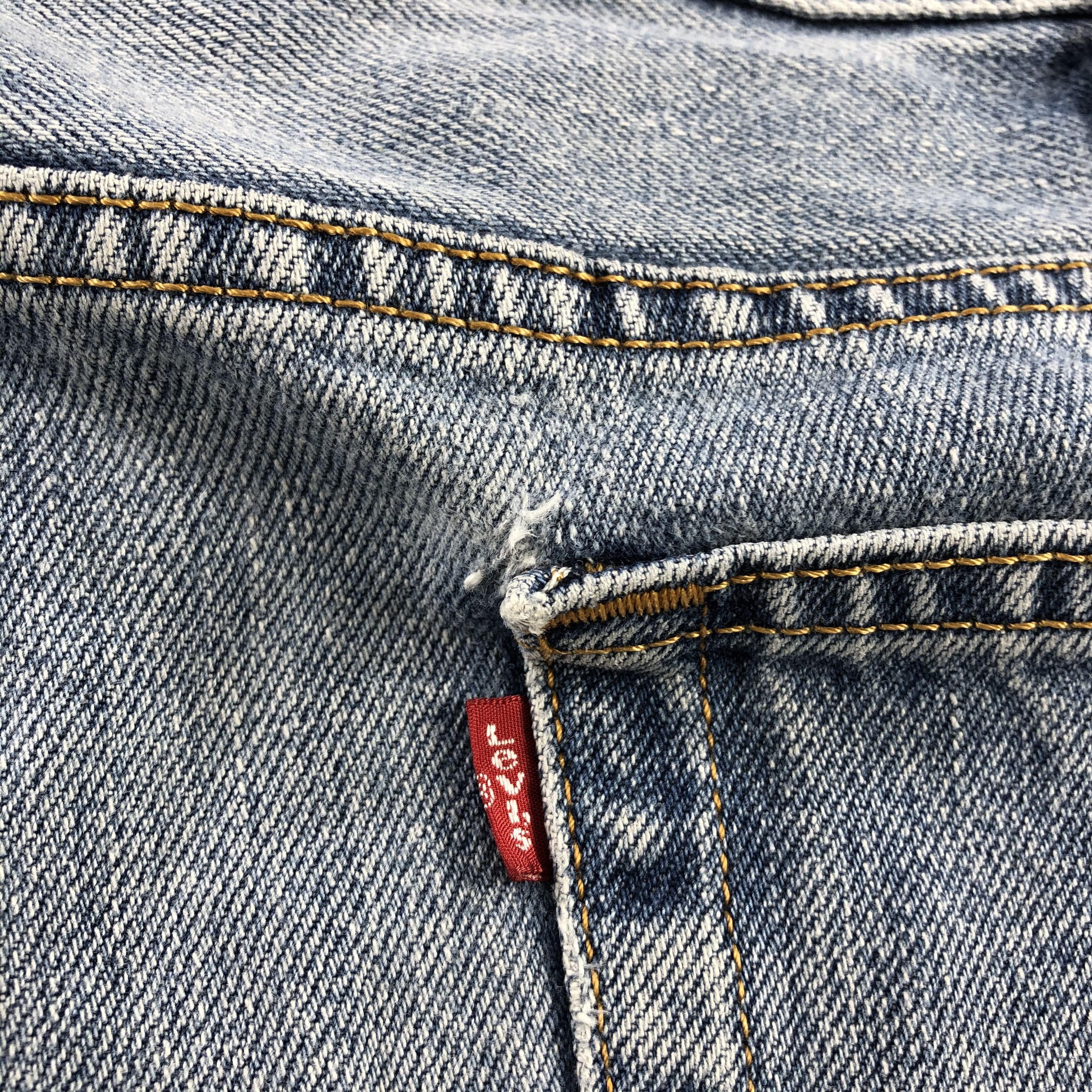 Levi's × Vintage Vintage Blue Wash Levis 560 Jeans-JM2872 Size US 44 / EU 60 - 7 Thumbnail