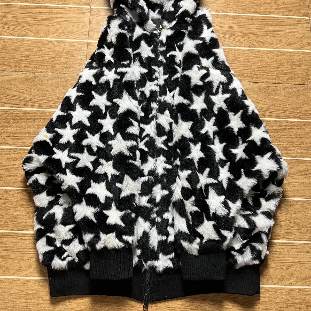 20471120 Archive Hyoma 20471120 Stars Faux Far Bat Wing Zip Up Jacket Size US S / EU 44-46 / 1 - 18 Thumbnail