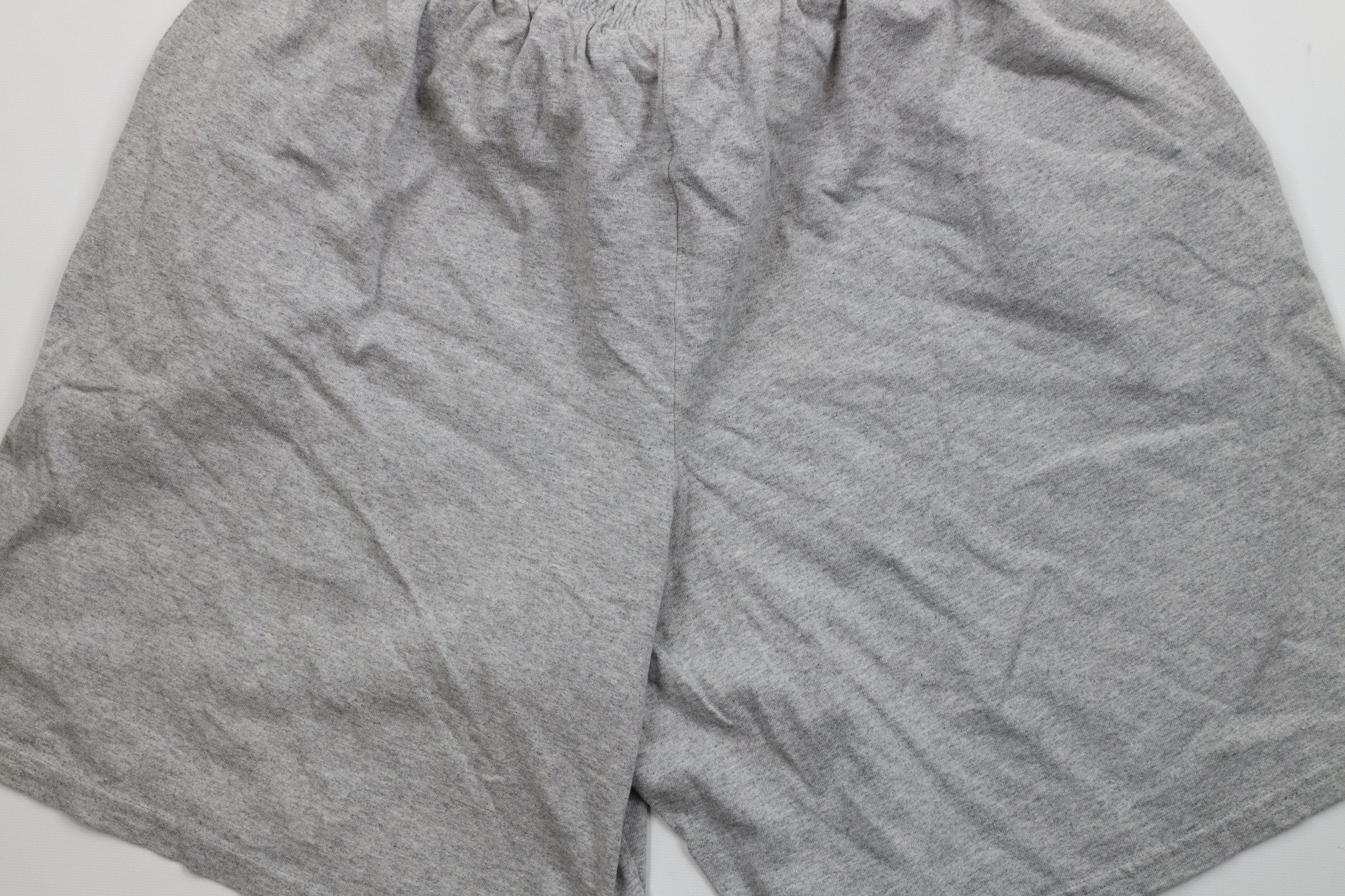 Champion × Vintage Vintage Y2K Champion Logo Above Knee Shorts Heather Gray Size US 36 / EU 52 - 10 Thumbnail