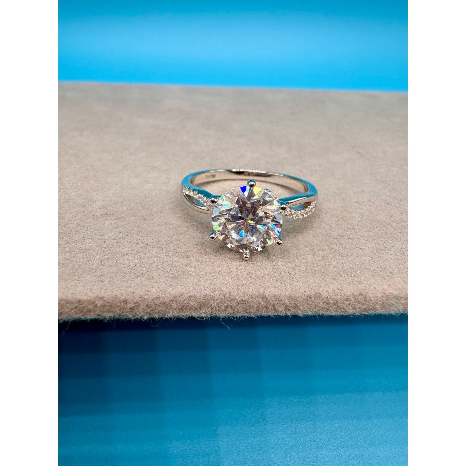 Jewelry Stunning 4CTW Moissanite Ring - AU750 (75% White Gold) Sz 9 Size ONE SIZE - 5 Thumbnail