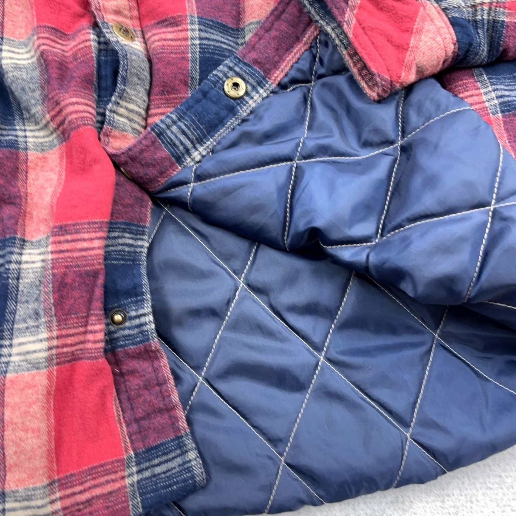 Vintage Legendary Whitetails Shacket Men 2XL Red Plaid Hooded Jacket, Casual, Workwear, Travel, Mid-Length, Button Snap, Lined, Pockets, Outdoors Size US XXL / EU 58 / 5 - 4 Thumbnail