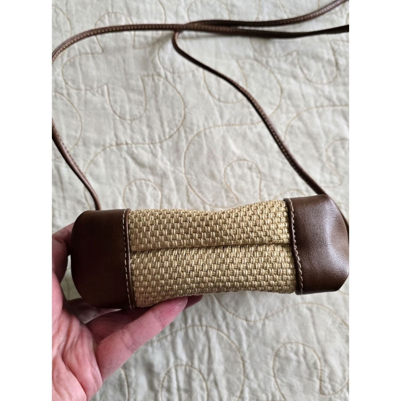 Liz Claiborne VINTAGE Liz Claiborne Purse Cross Body Bag Purse Brown Beige 1990s Women Adult Small Size ONE SIZE - 5 Thumbnail