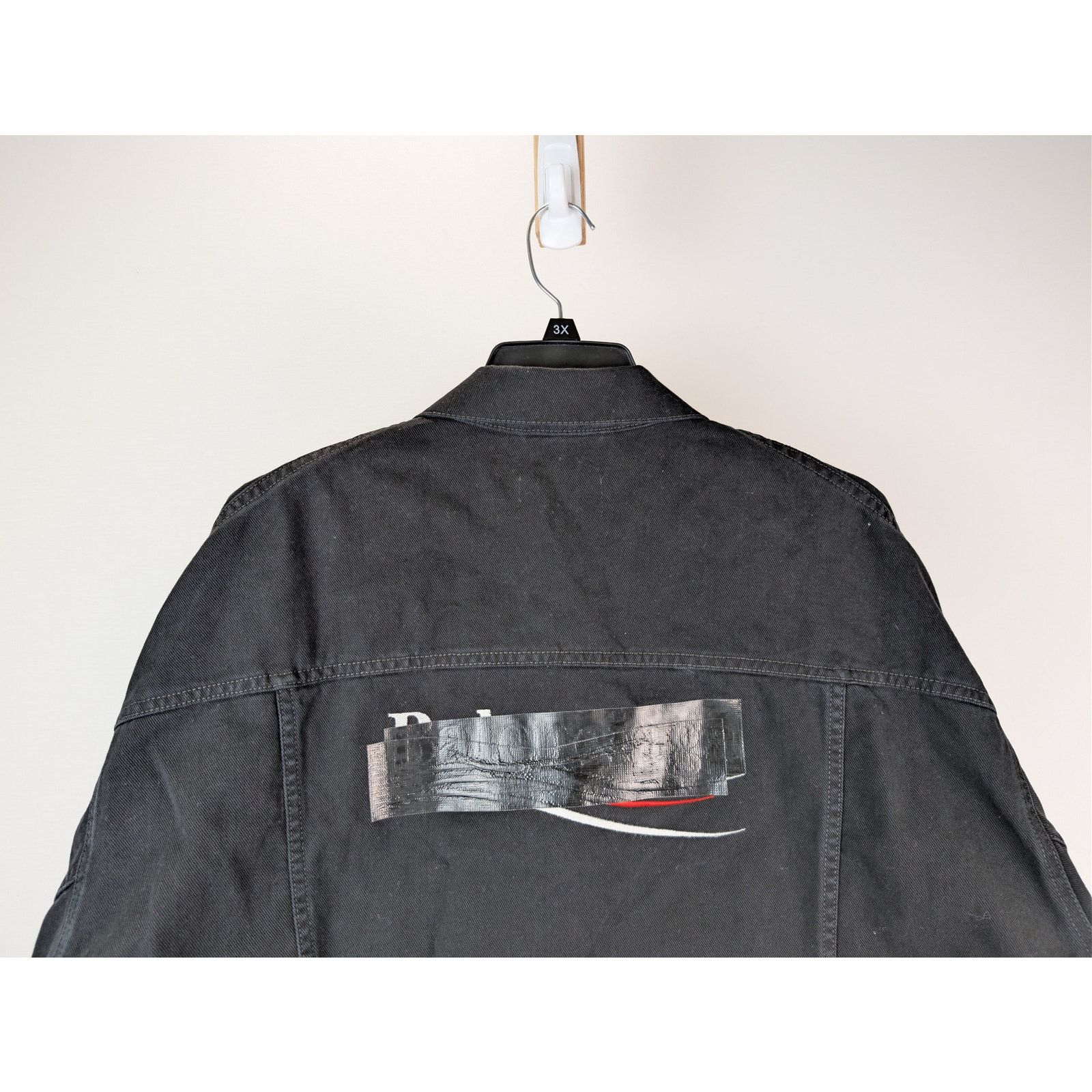 Balenciaga o1rshd1 Soft Black Left Hand Denim Jacket in Black Size US L / EU 52-54 / 3 - 11 Thumbnail