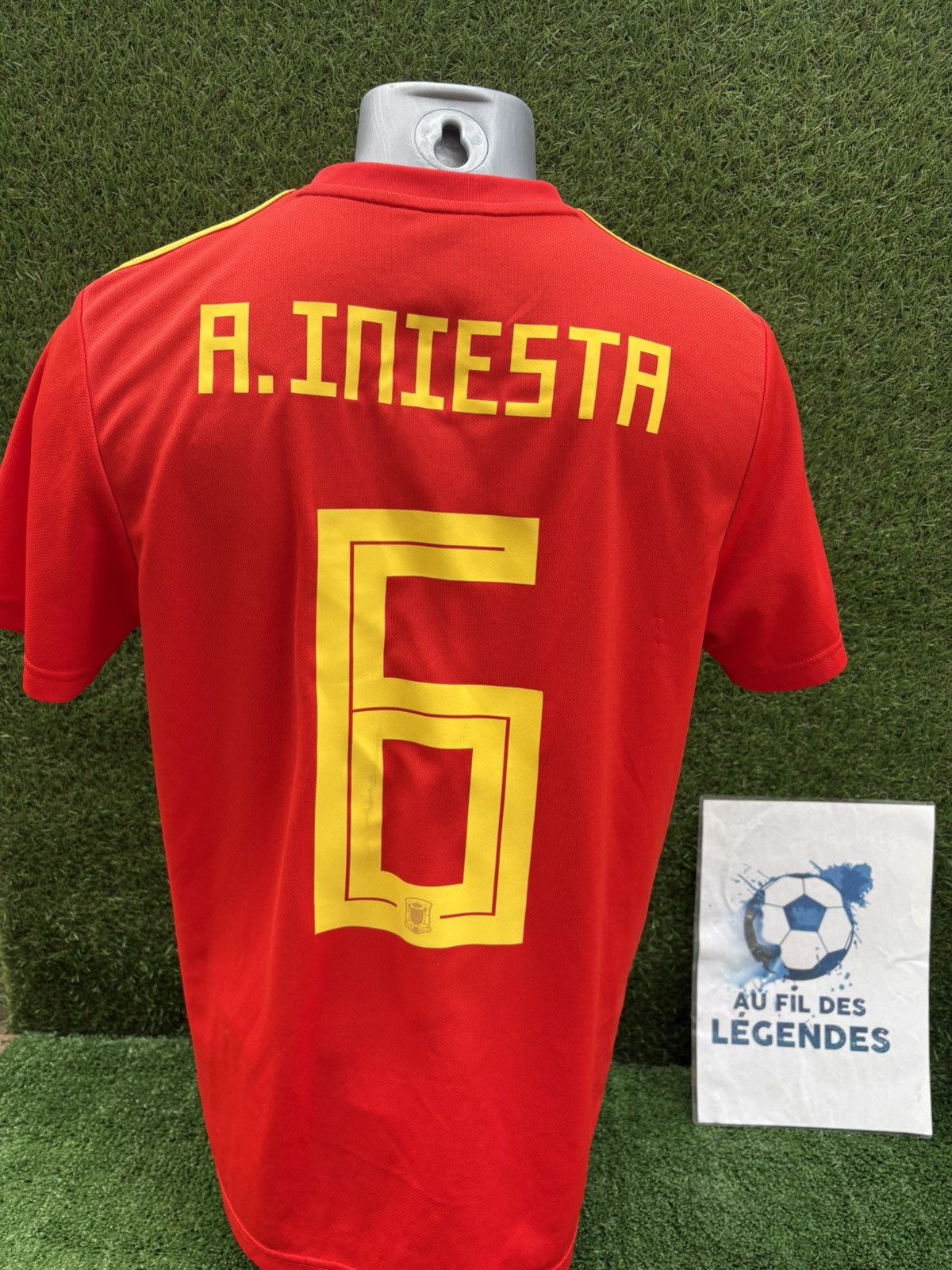 Adidas Iniesta spain jersey Size US M / EU 48-50 / 2 - 1 Thumbnail