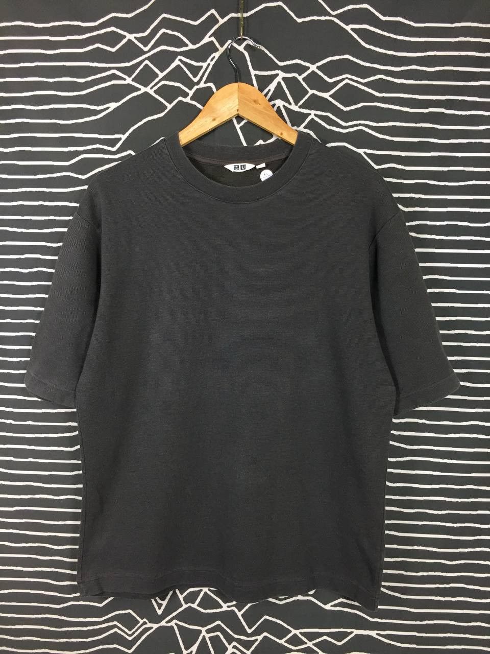 Japanese Brand Uniqlo U AIRism Crew Neck Half Sleeve Tee Size US L / EU 52-54 / 3 - 2 Thumbnail