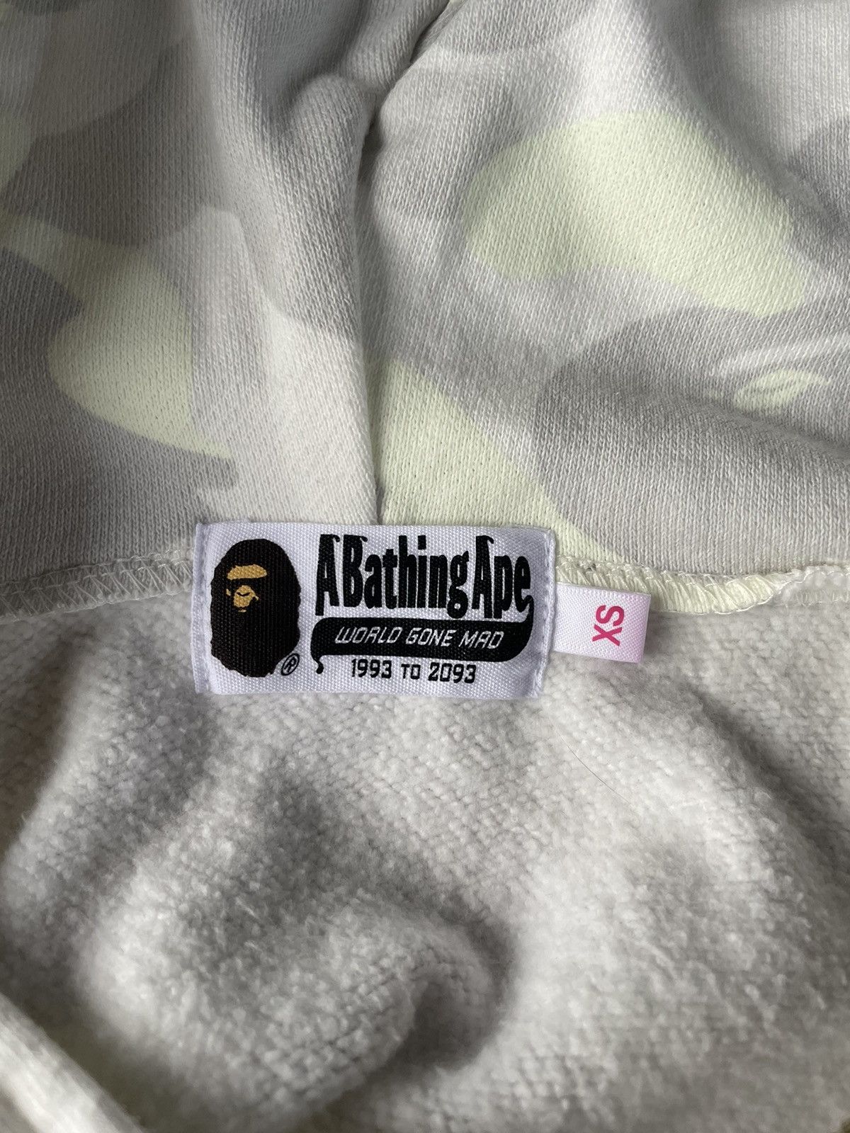 Bape Bape GITD City Camo Shark Fullzip Hoodie Size XS / US 0-2 / IT 36-38 - 11 Thumbnail