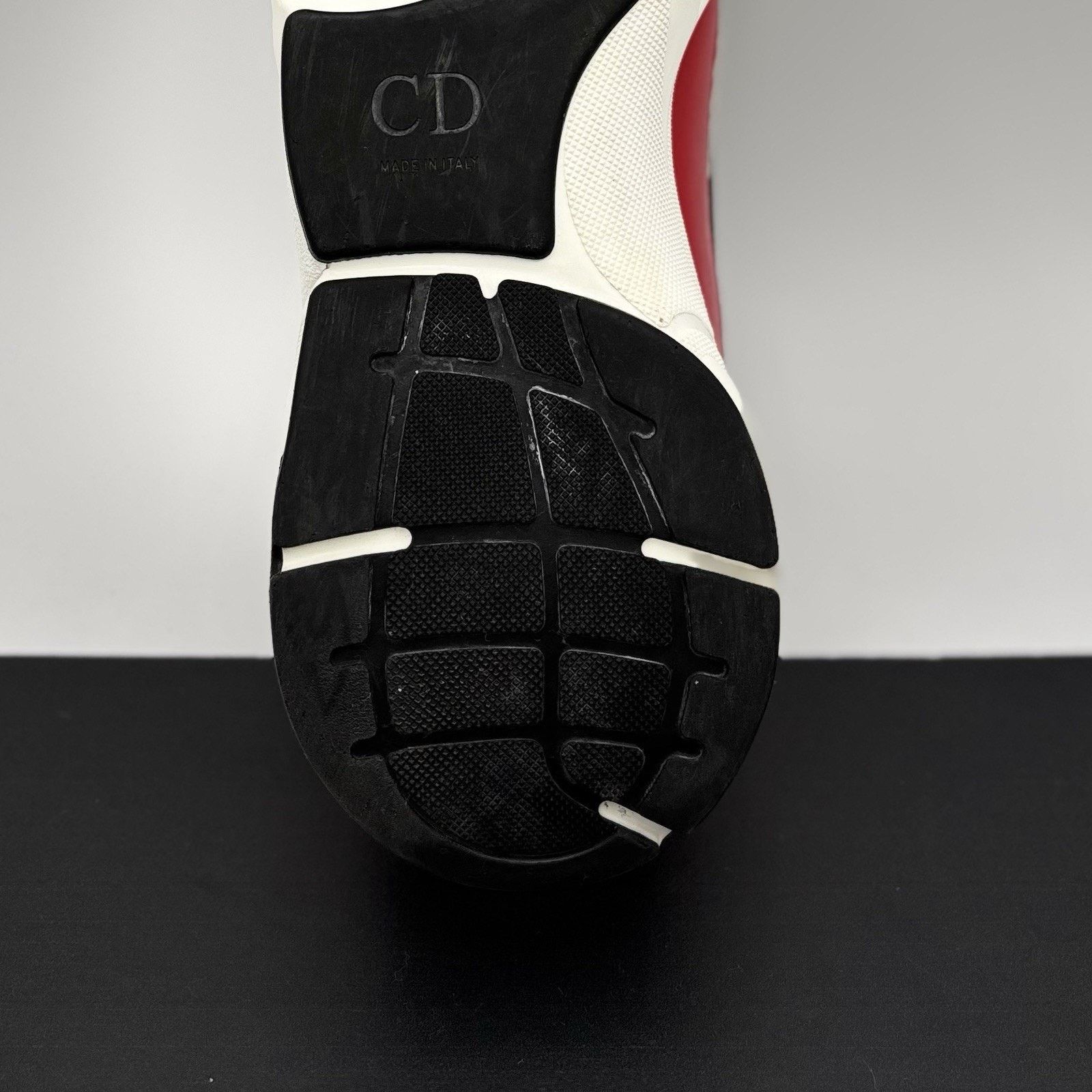 Dior Dior B22 Sneaker ‘ White Red ‘ | GREAT CONDITION! Size US 10 / EU 43 - 9 Thumbnail