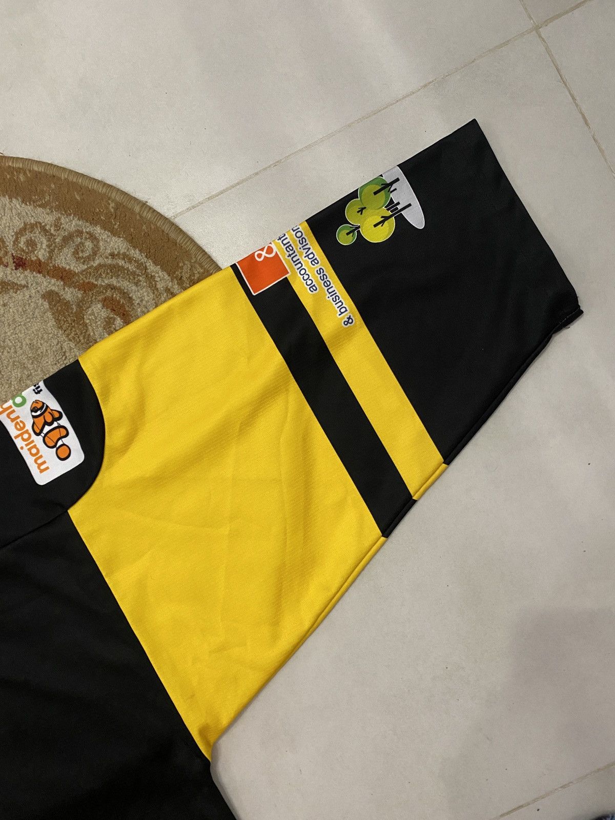 Other Bracknell Bees Jersey!RARE!team jersey53 Size US L / EU 52-54 / 3 - 9 Thumbnail