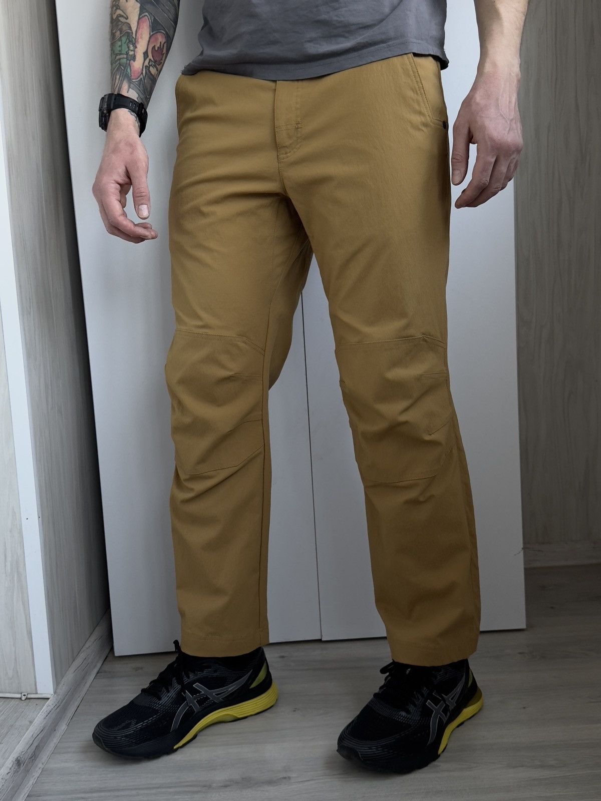 Mountain Hardwear Mountain Hard Wear Trousers Men's Trekking Zipped Size 34/32 Size US 34 / EU 50 - 1 Thumbnail