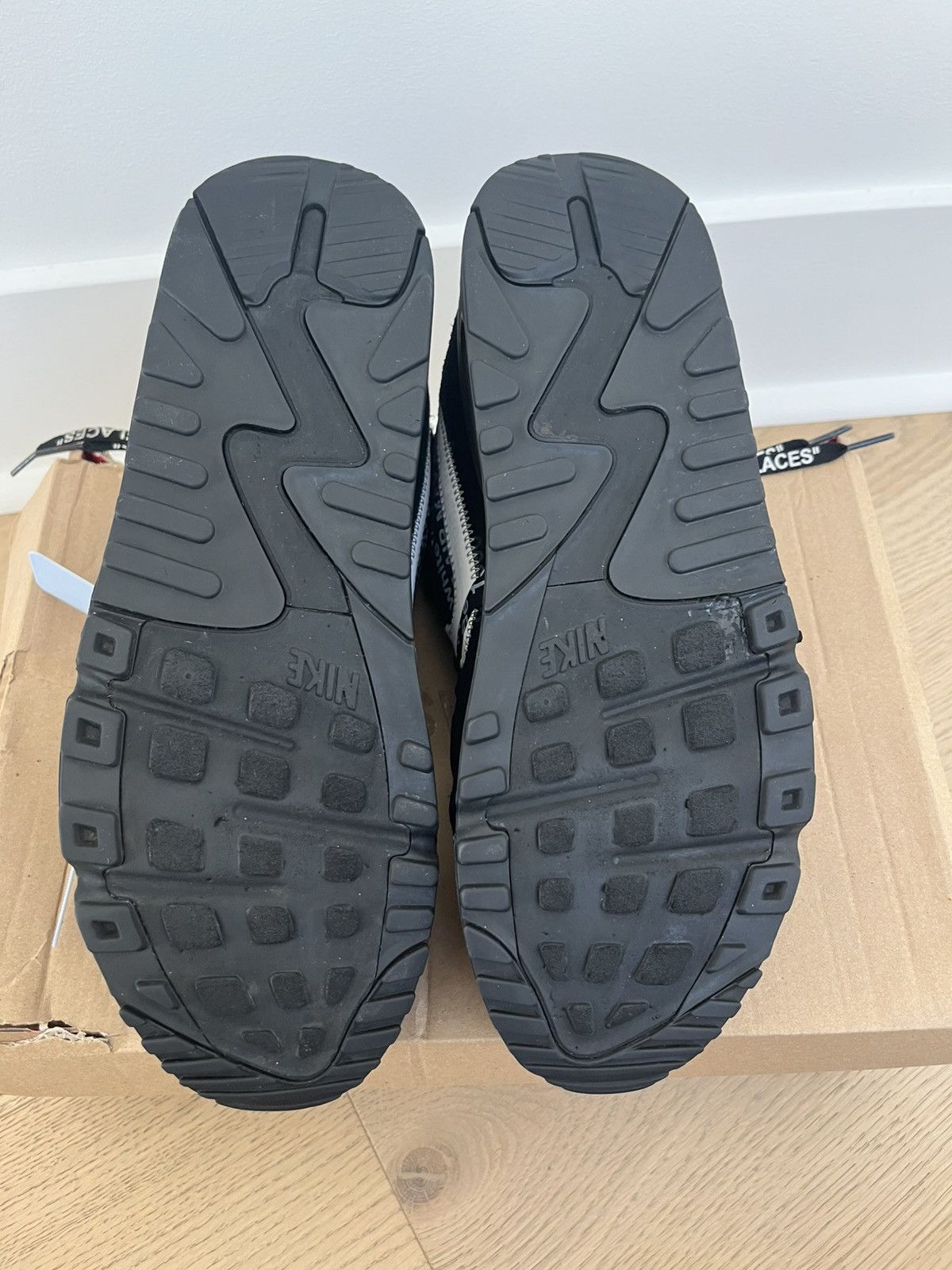 Off-White Nike OW Air Max 90 Black Size US 9 / EU 42 - 8 Thumbnail