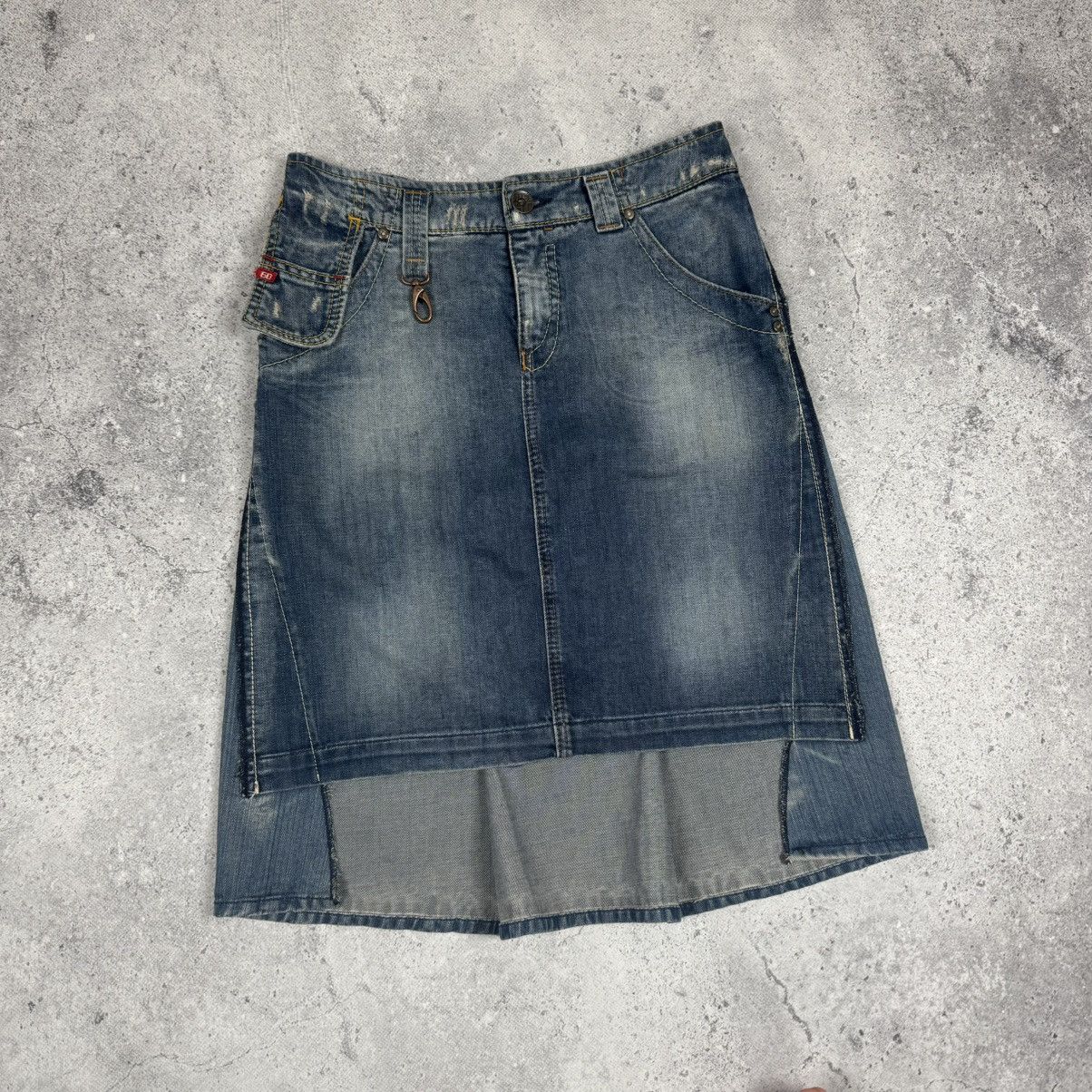 Miss Sixty Vintage Miss Sixty Y2K Avant Garde 00a Denim Midi Skirt Size 26" / US 2 / IT 38 - 2 Thumbnail
