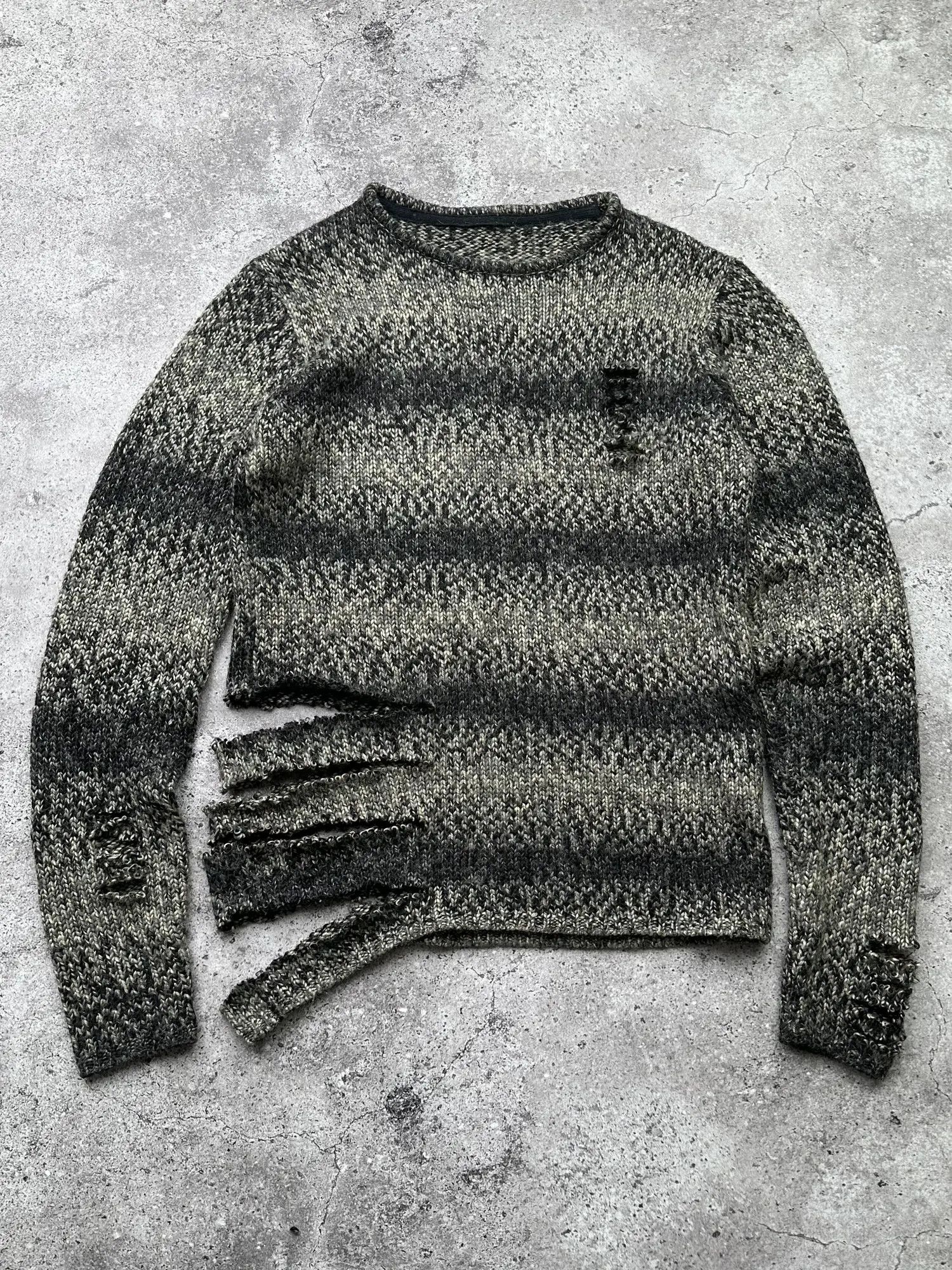Vintage Vintage Faded Distressed Knit Sweater C561(V234) Size US S / EU 44-46 / 1 - 1 Thumbnail