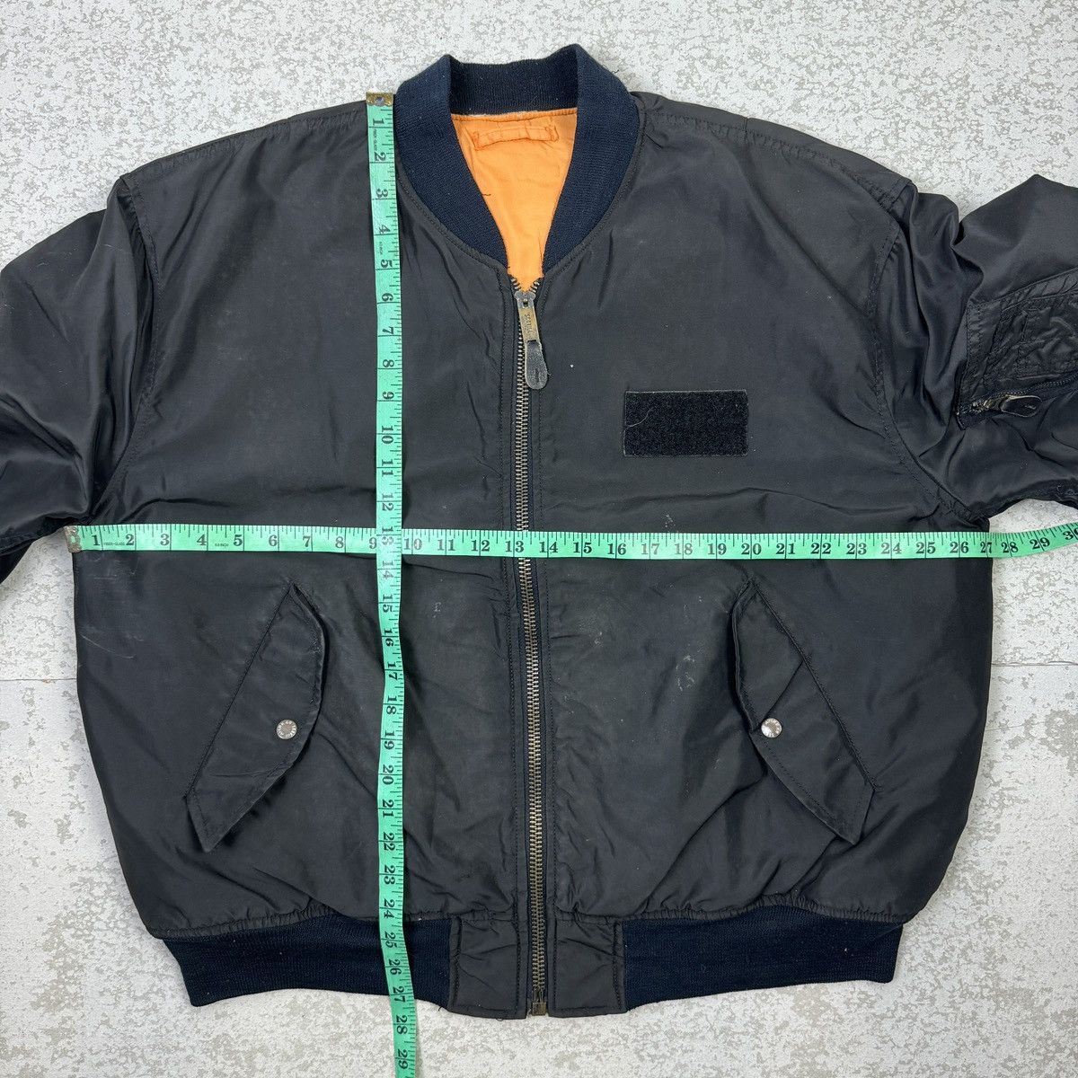 Avirex 🔥Distressed🔥Vintage Avirex Flyer’s Man Intermediate MA-1 Size US XL / EU 56 / 4 - 18 Thumbnail