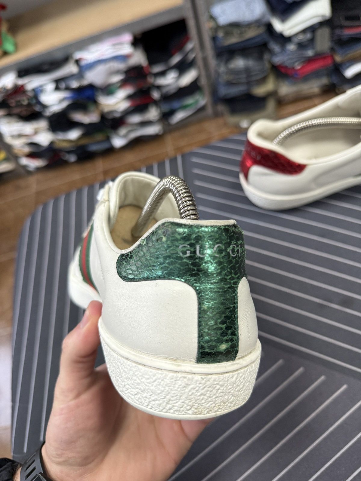 Gucci 🇮🇹 Gucci Ace Snake Embroidered Leather Sneakers Rare Size US 7 / EU 40 - 14 Thumbnail