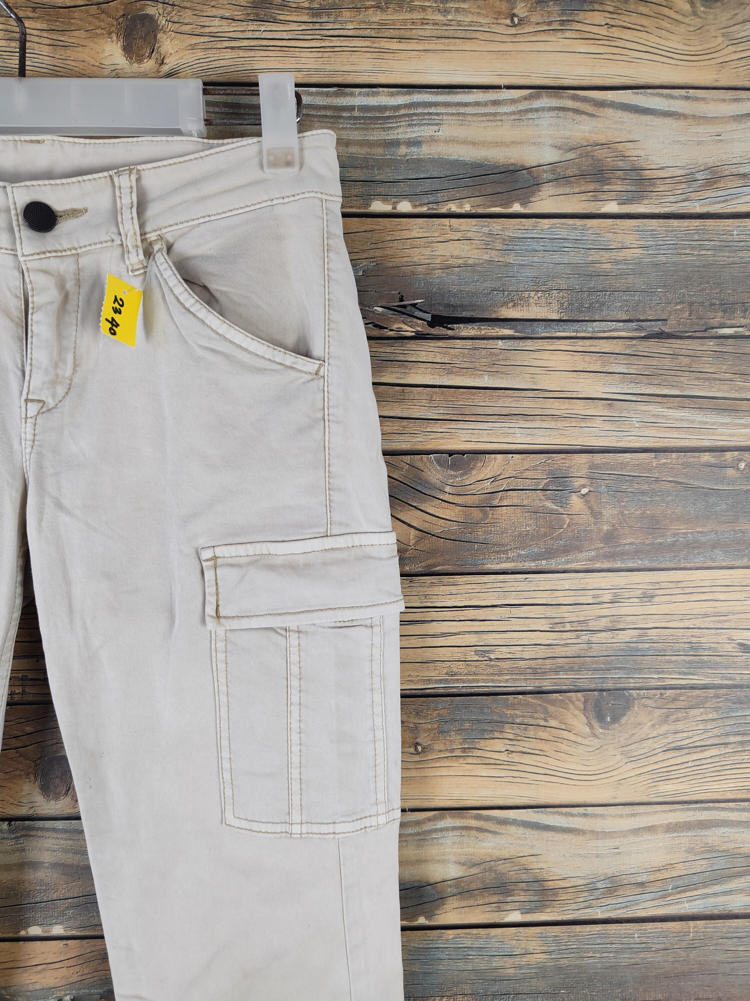 Japanese Brand DL Uniqlo Ivory Multipocket Cargo Pants #2340 Size 25" / US 0 / IT 36 - 5 Thumbnail