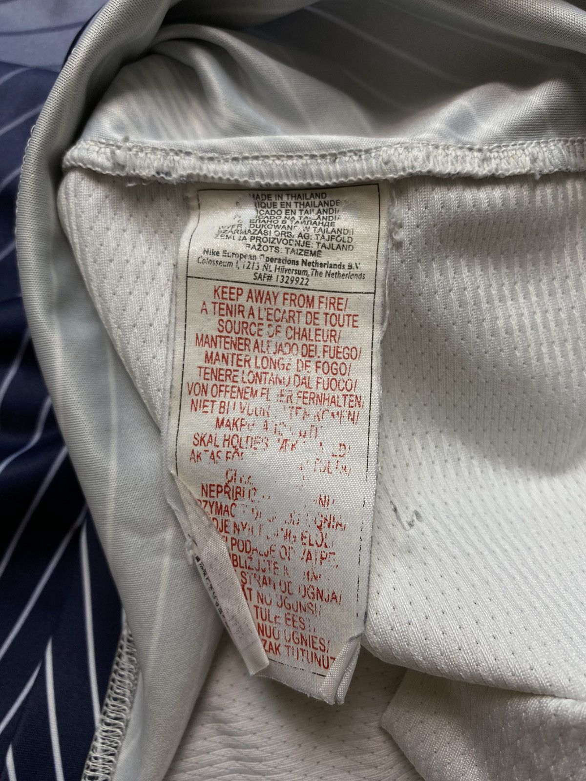 Nike × Vintage Nike striped vintage T-shirt white blue logo swoosh y2k Size US S / EU 44-46 / 1 - 6 Thumbnail