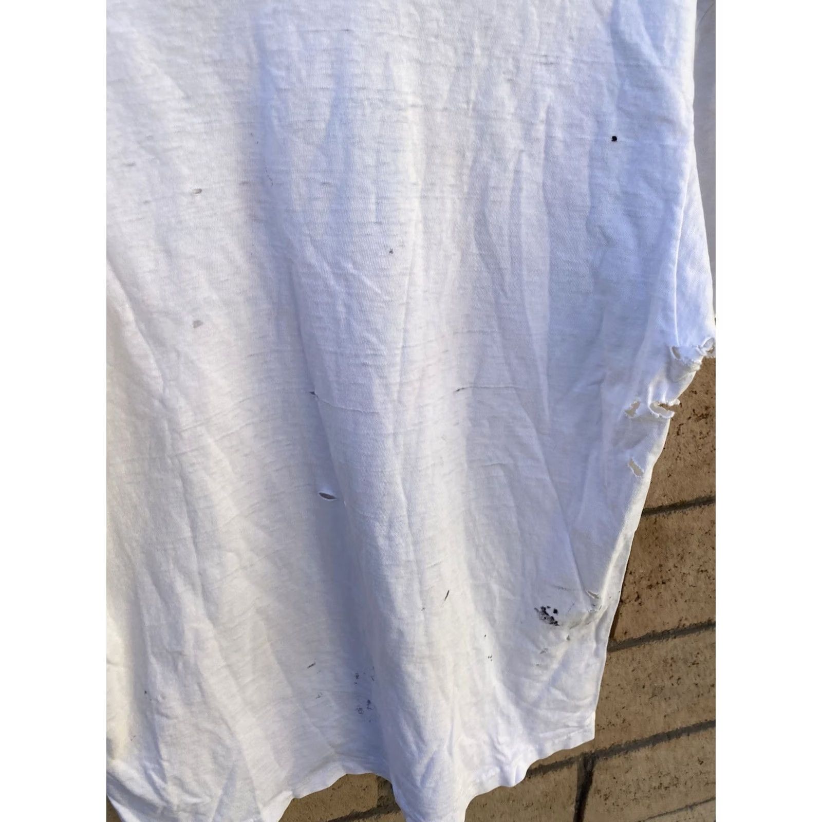 Hanes VINTAGE University of Maui T Shirt Mens L White Cotton Graphic Print 1980s Size US L / EU 52-54 / 3 - 5 Thumbnail