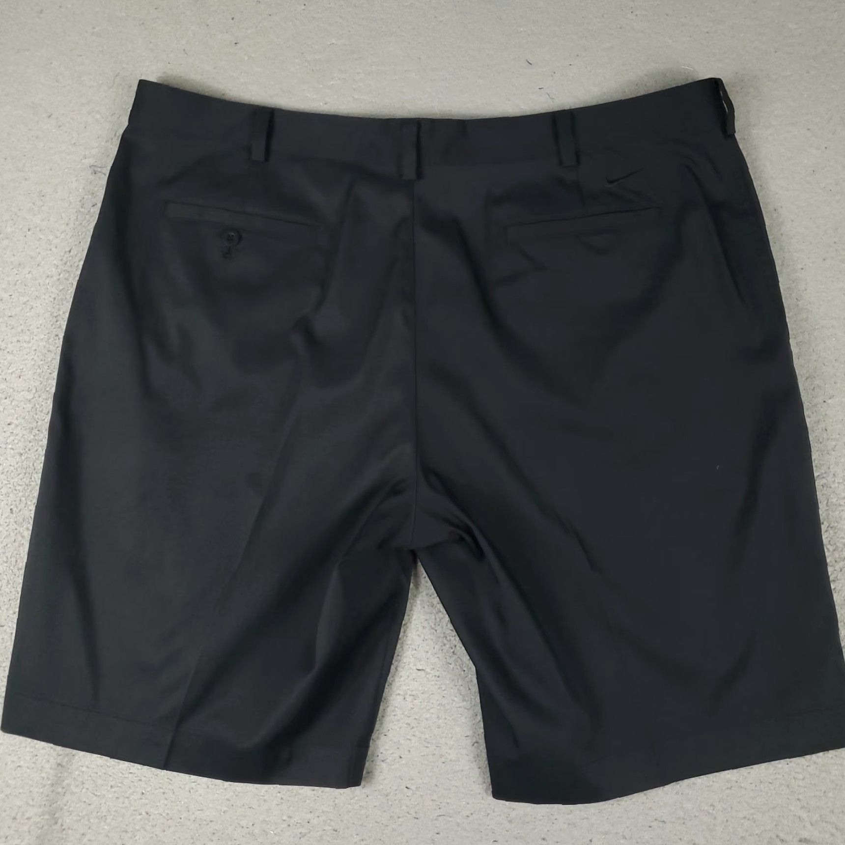 Nike Nike Shorts Mens 40 Black Swoosh Golf Dri Fit Casual Flat Front Chino Size US 40 / EU 56 - 7 Thumbnail