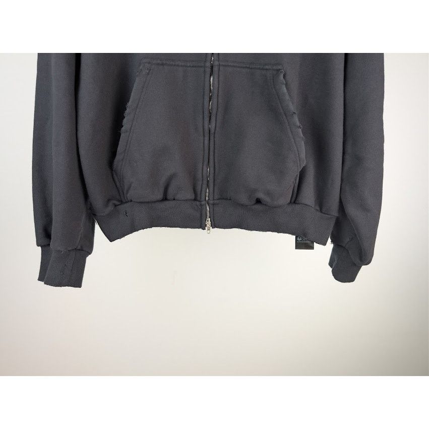 Balenciaga o1rshd1 Planet Earth Molleton Arch Zip-Up Hoodie in Black Size US M / EU 48-50 / 2 - 5 Thumbnail