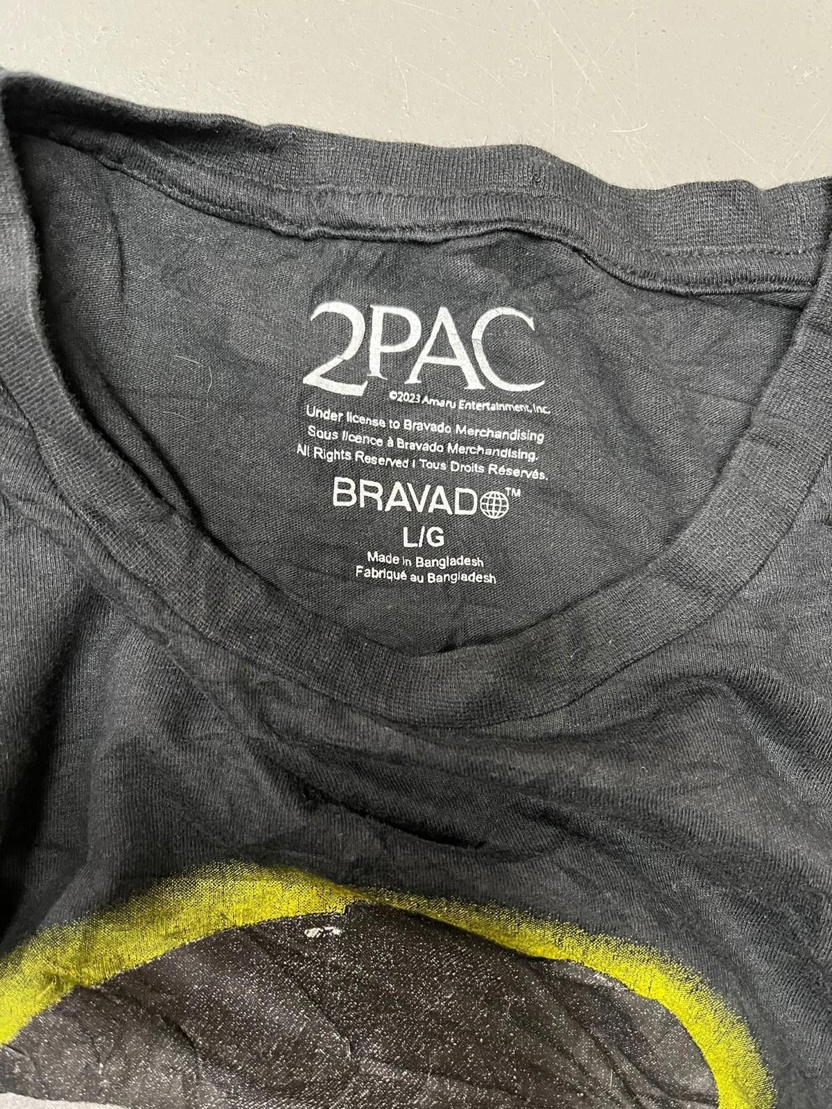 Bravado 2Pac Iconic Graphic Tee - Vintage Look Size US L / EU 52-54 / 3 - 3 Thumbnail