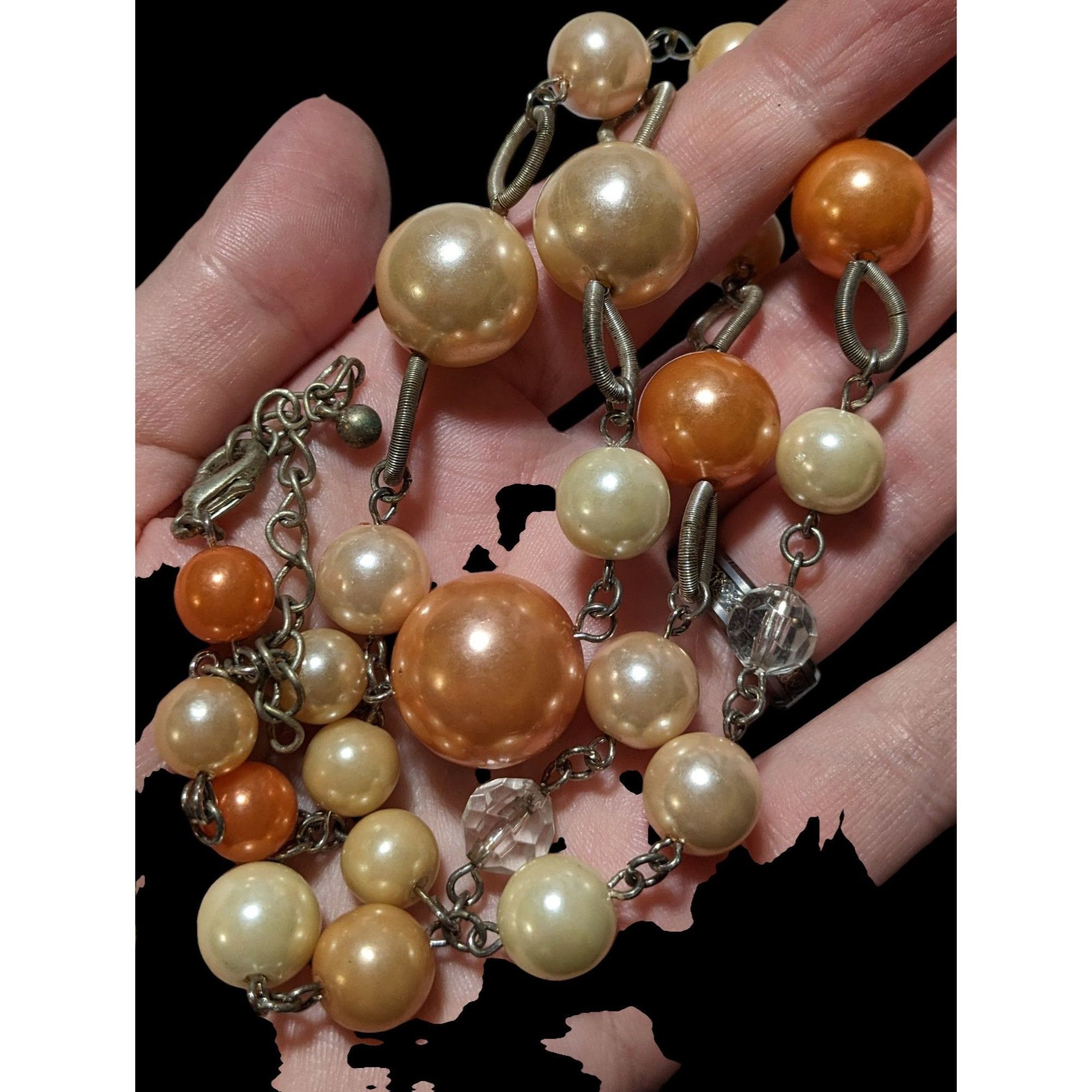 Other Orange Cream Vintage Pearl Beaded Necklace Size ONE SIZE - 4 Thumbnail