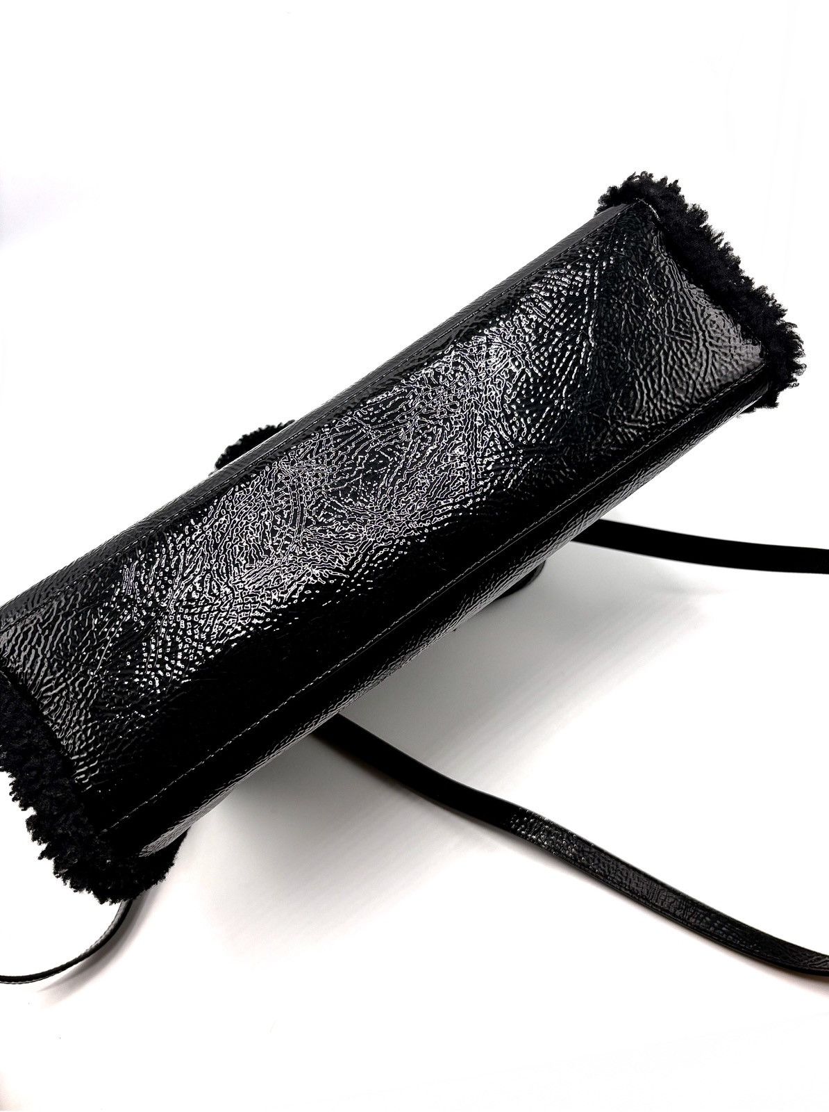 Telfar × Ugg UGG x Telfar Large Shopper Bag- Black Patent Leather Size ONE SIZE - 7 Thumbnail