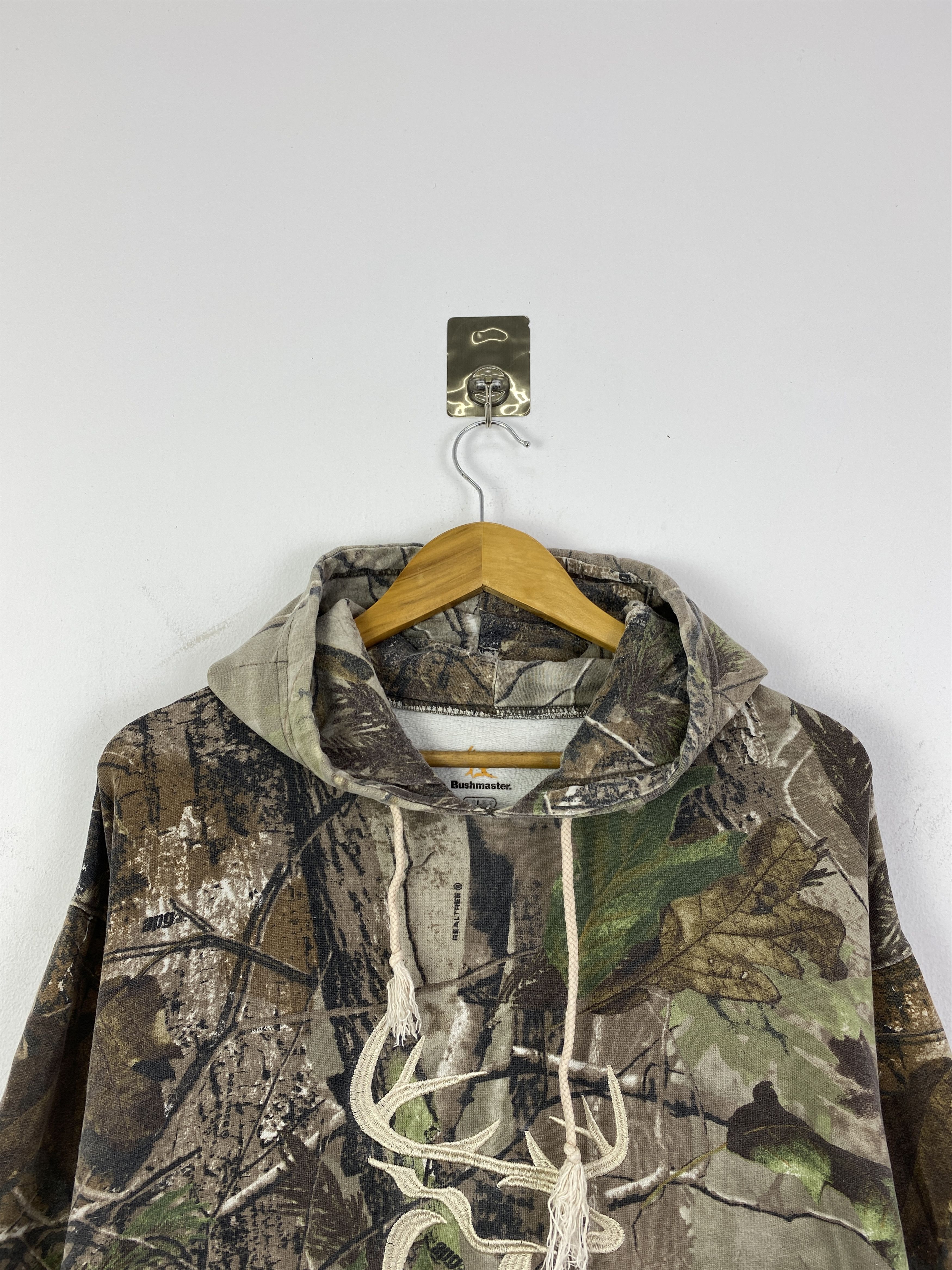 Japanese Brand Vintage Bushmaster Blank Forest Pullover Hoodie SH0197 Size US L / EU 52-54 / 3 - 2 Thumbnail