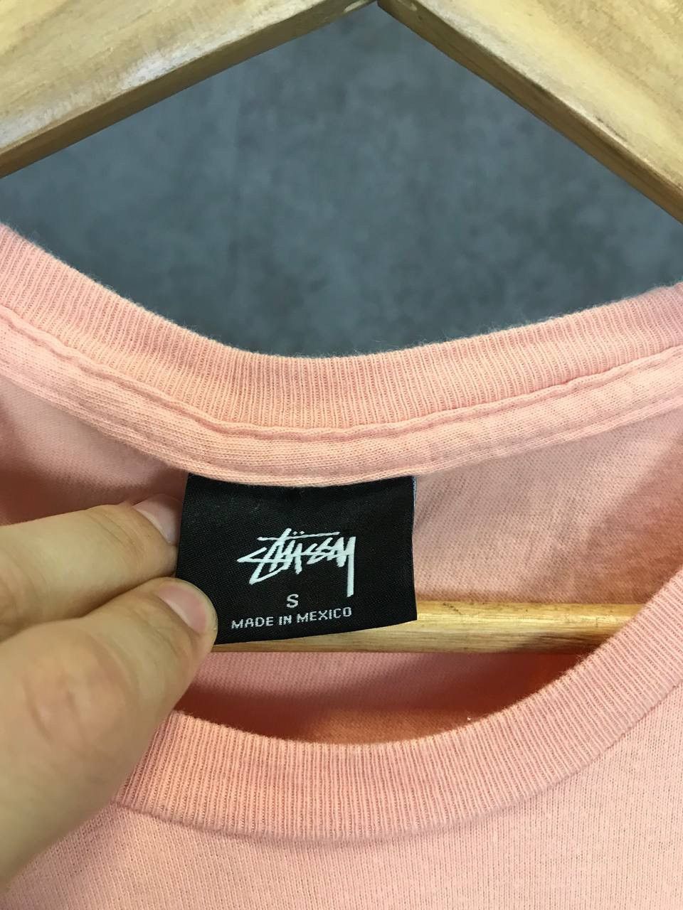Stussy Stussy designer overprinted tee Size US S / EU 44-46 / 1 - 5 Thumbnail