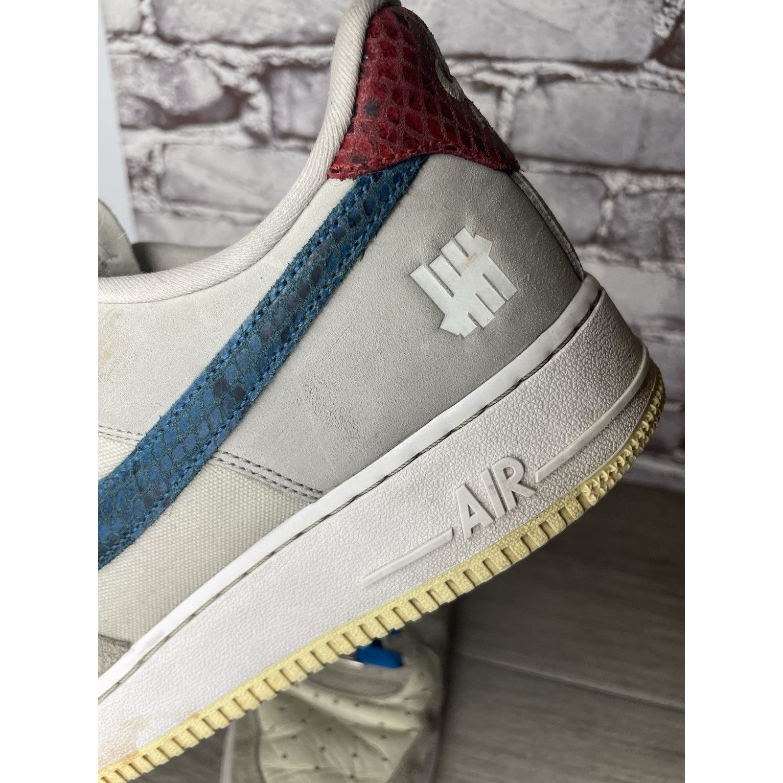 Nike Nike Undefeated x Air Force 1 Low 5 White Leather Grey Suede Size US 10.5 / EU 43-44 - 19 Thumbnail