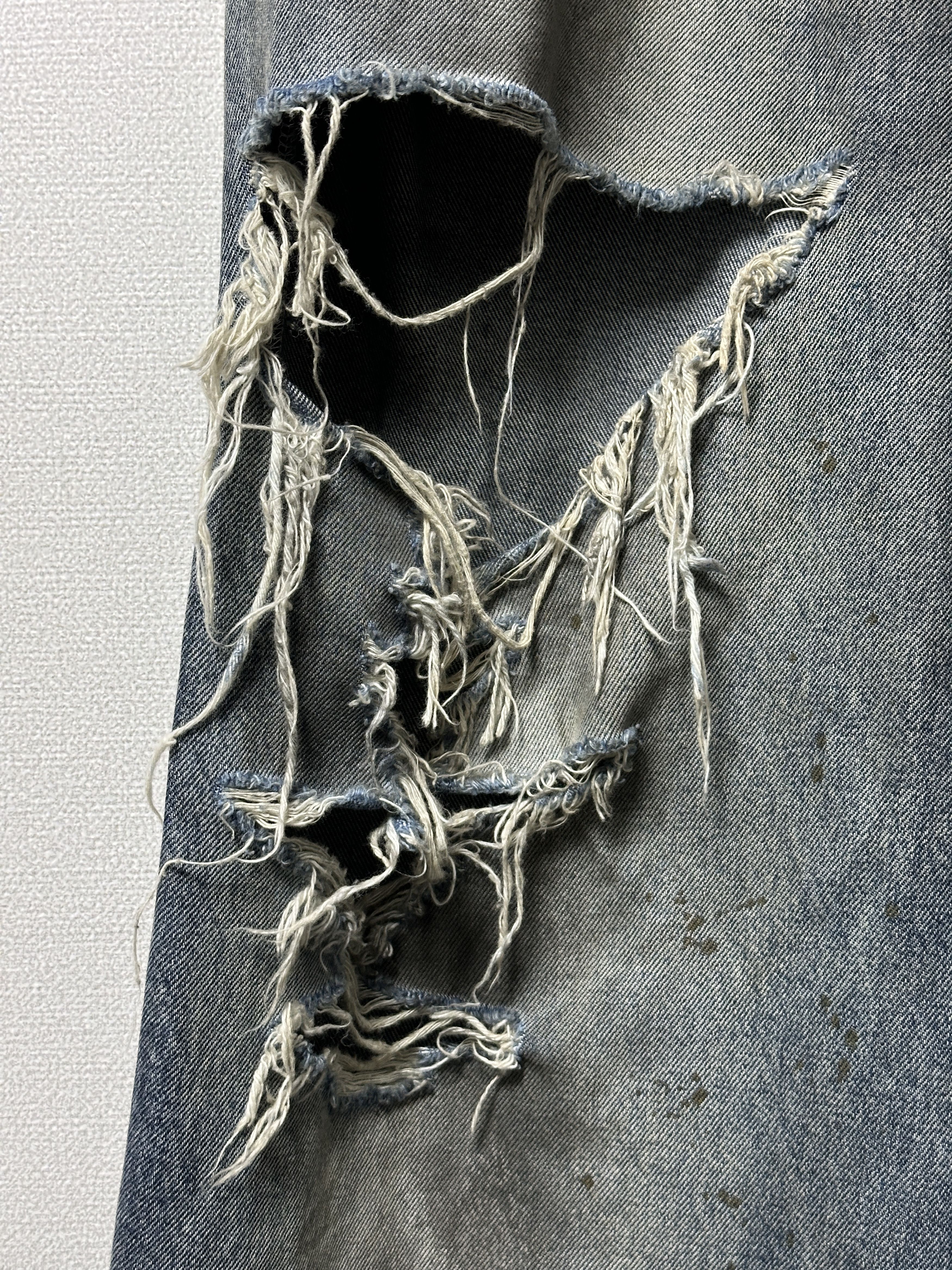 Balenciaga Balenciaga "Mud Show" Distressed Baggy Jeans Size US 32 / EU 48 - 6 Thumbnail