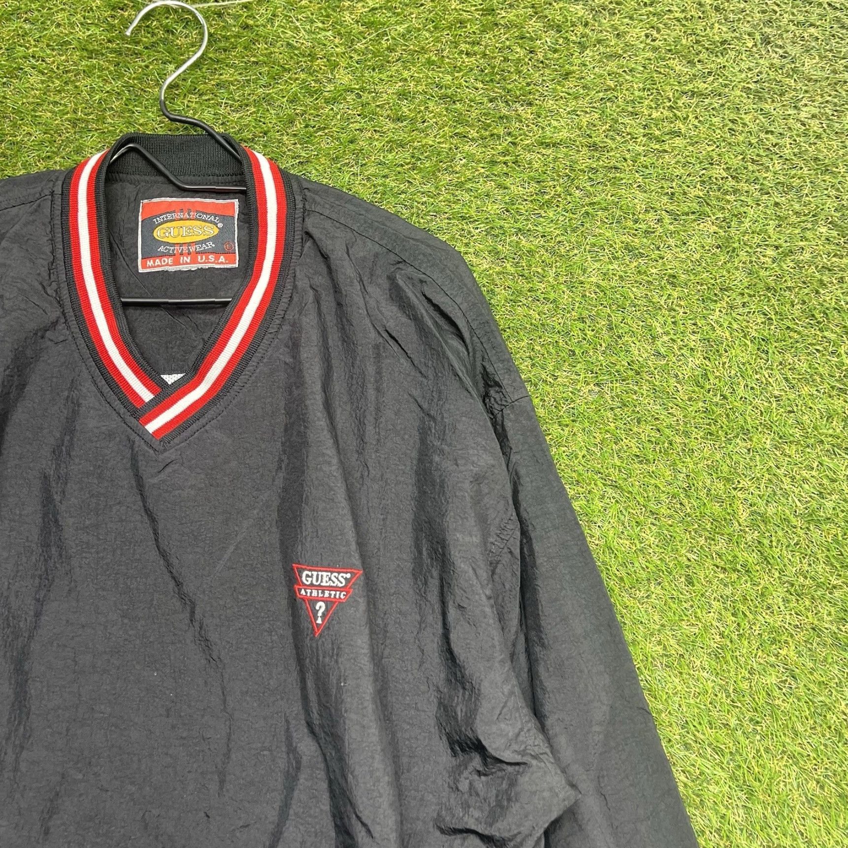Vintage VINTAGE Guess Golf Windbreaker Mens L Pullover Jacket V Neck 90s 2000s Black Nylon Shirt Size US L / EU 52-54 / 3 - 3 Thumbnail