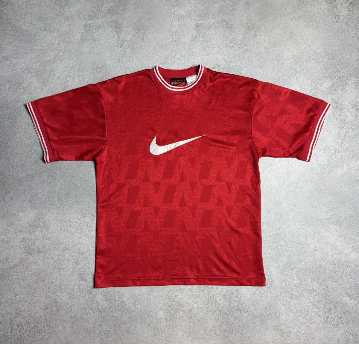 Nike 1990s Nike Premier Vintage Big Logo Shirt Jersey Size US S / EU 44-46 / 1 - 1 Thumbnail