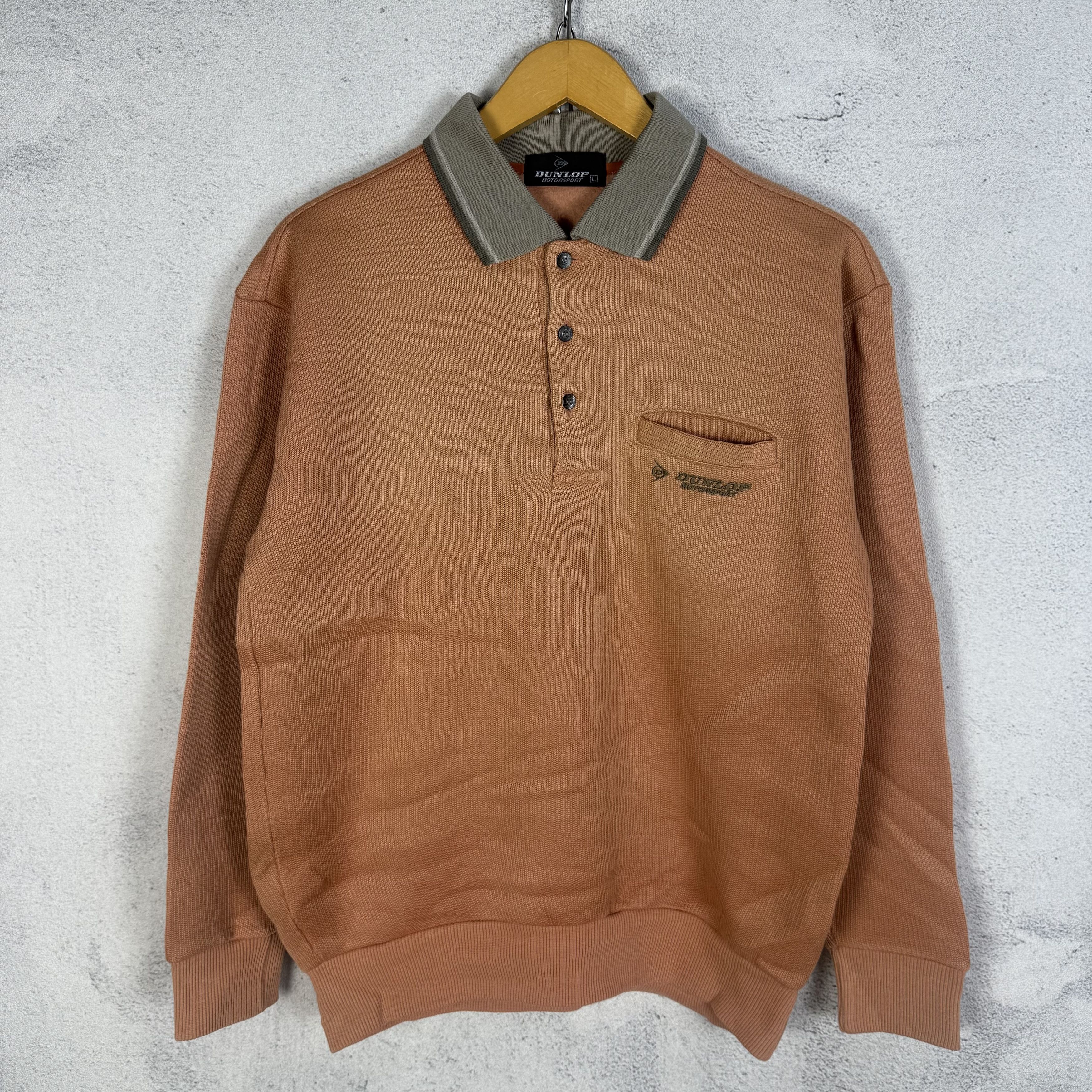 Vintage Vintage Dunlop Motorsport Collared Sweatshirt Crewneck Size US S / EU 44-46 / 1 - 1 Thumbnail