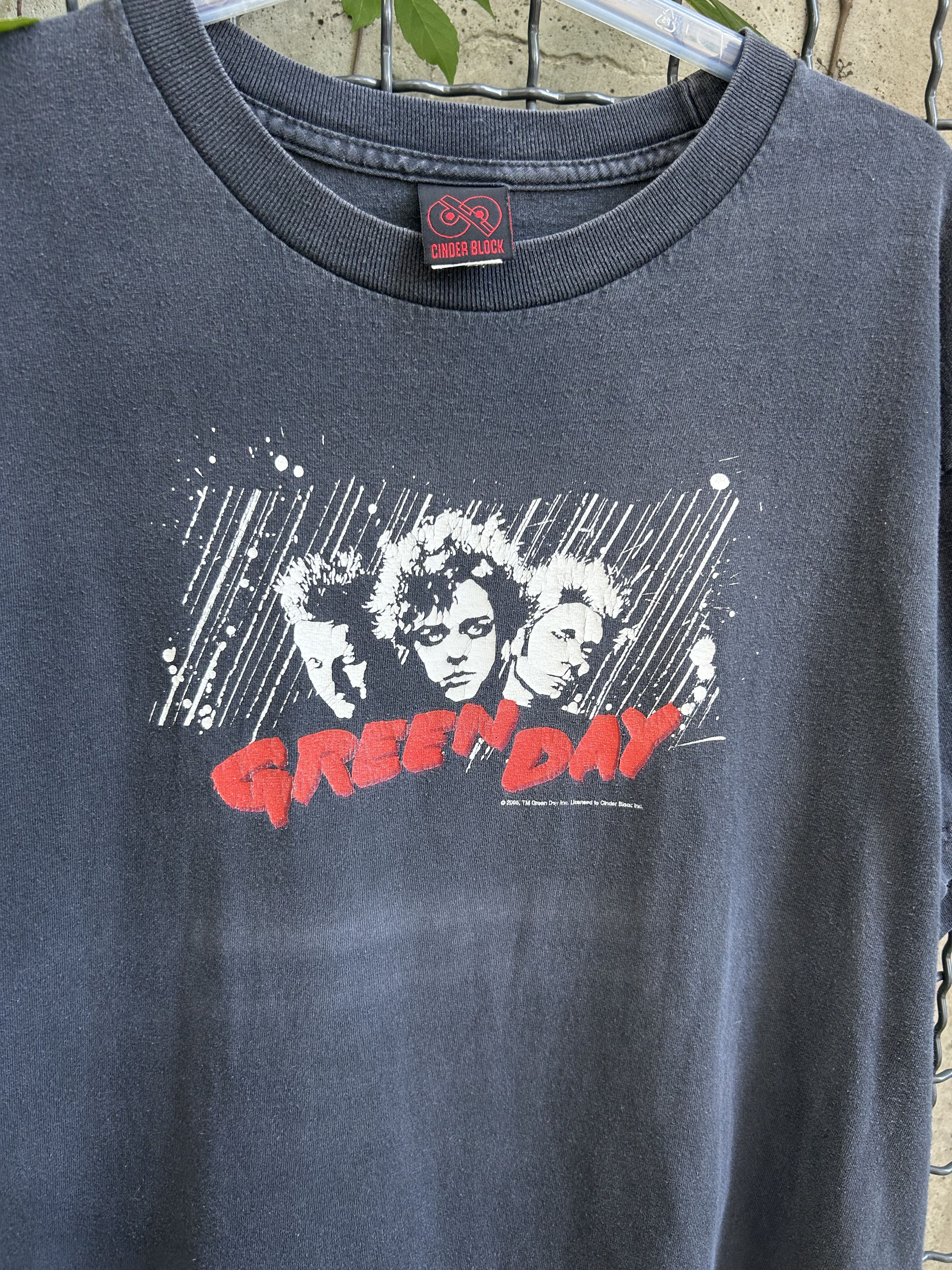 Band Tees Vintage 2005 Green Day Rock Band T-shirt Size US L / EU 52-54 / 3 - 3 Thumbnail
